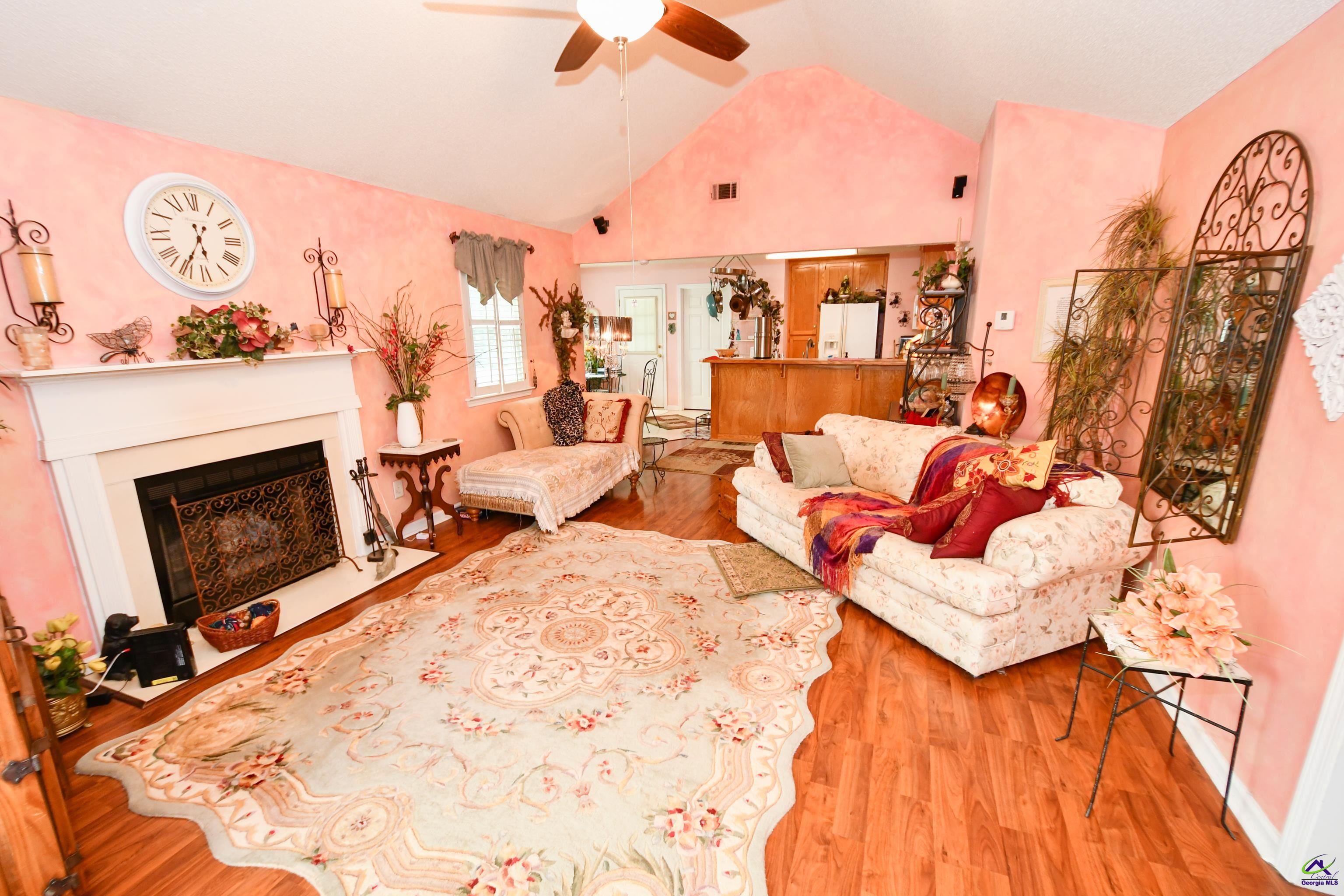 316 Chadwyck Circle
