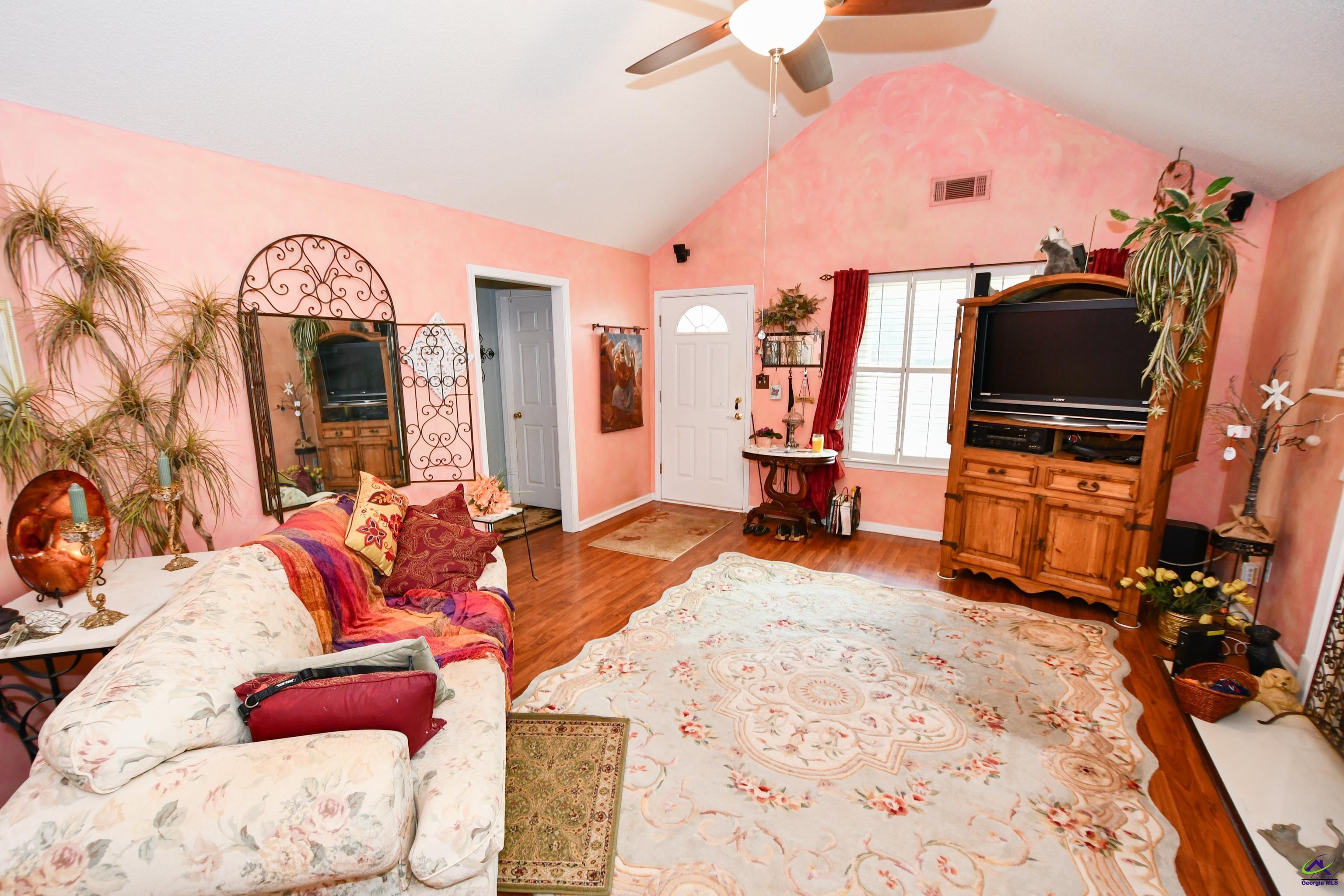 316 Chadwyck Circle
