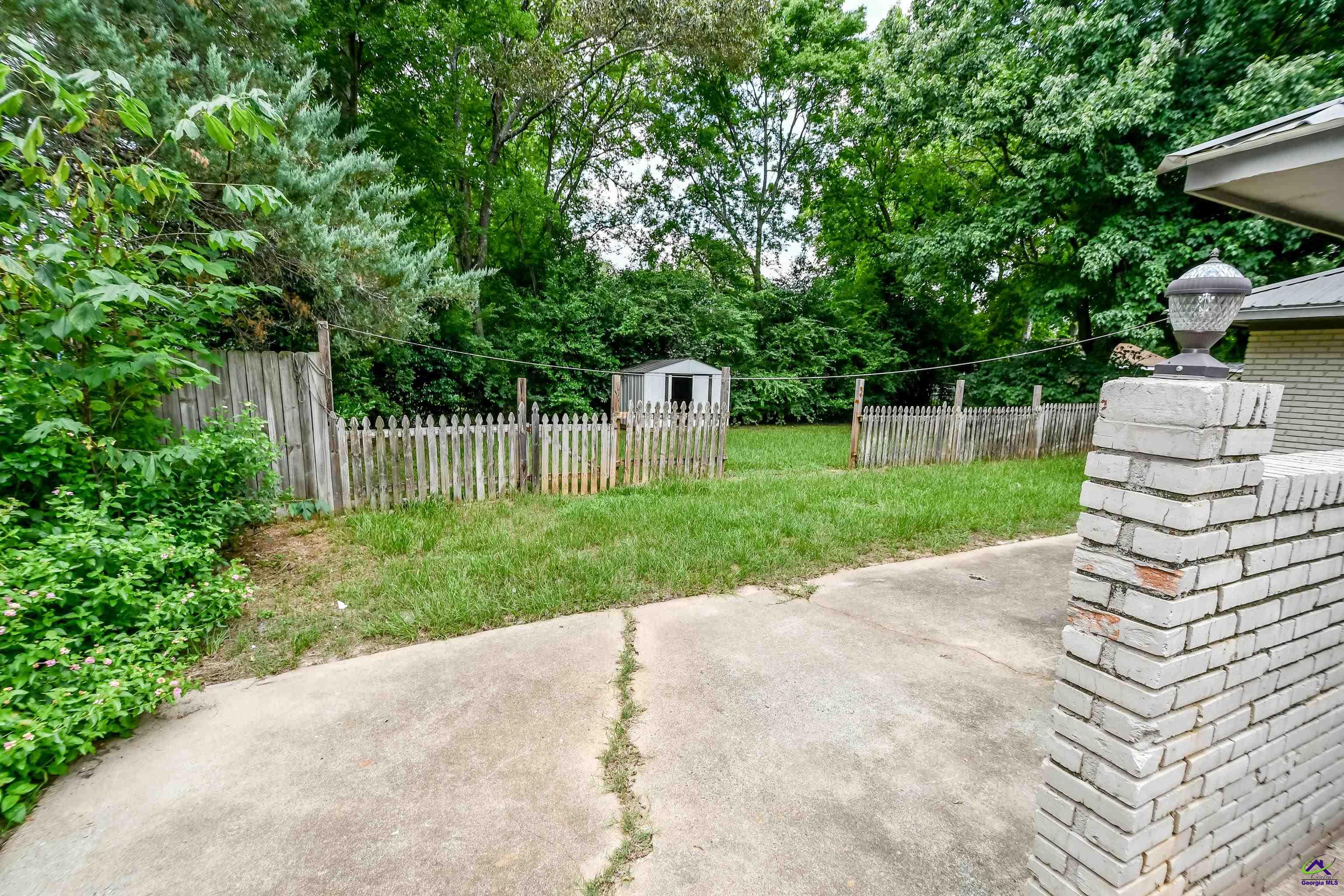 260 Valencia Circle