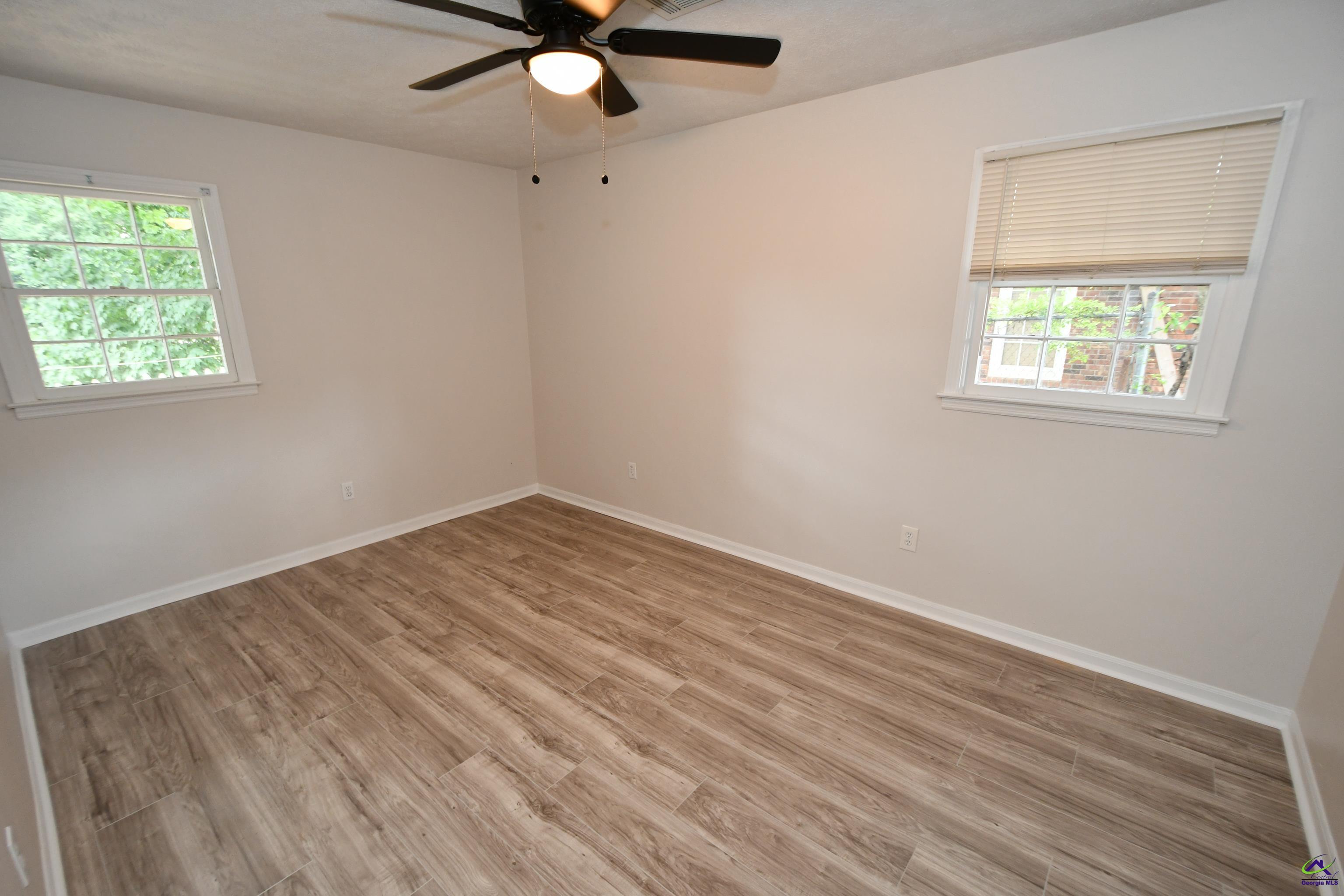 260 Valencia Circle