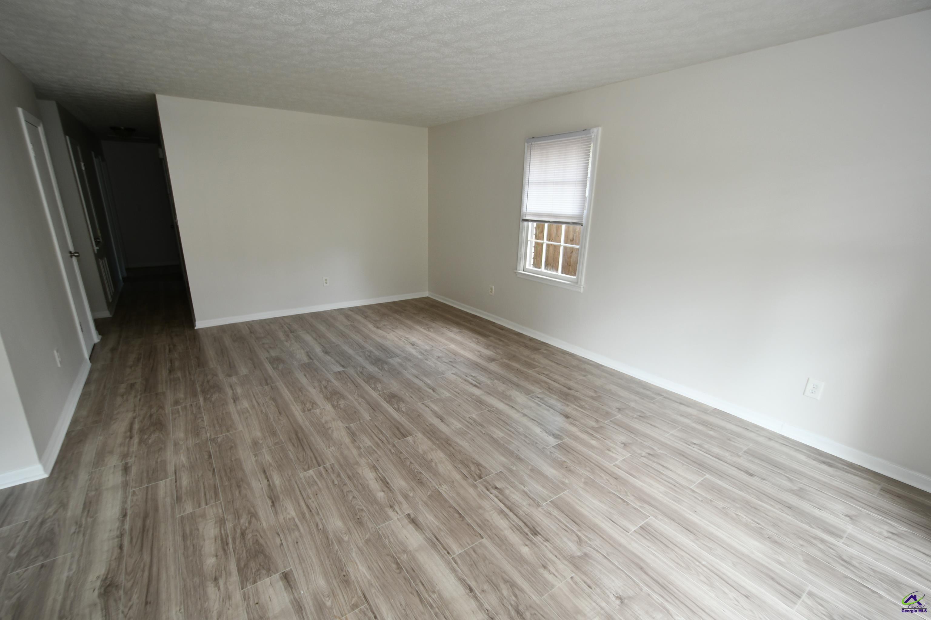 260 Valencia Circle