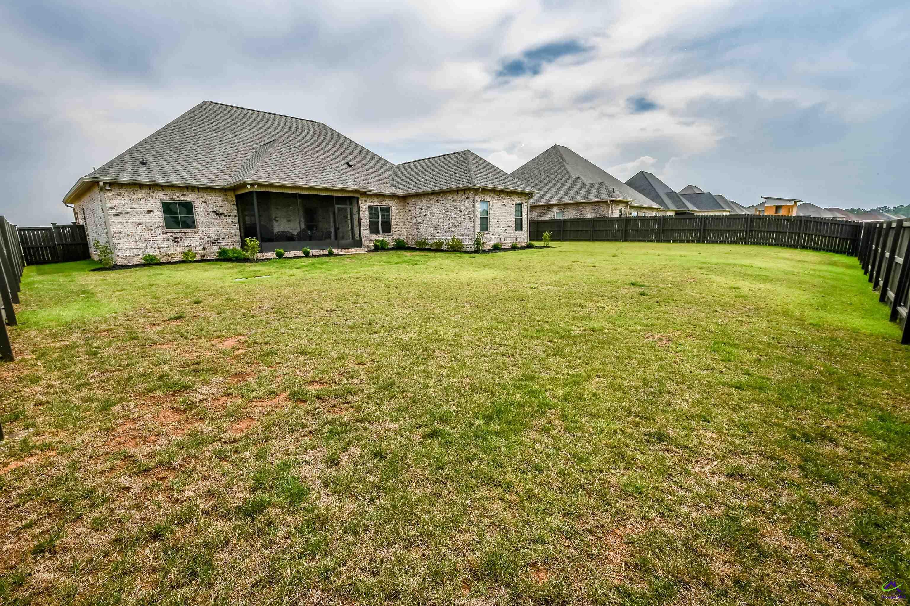 503 Foxberry Nook