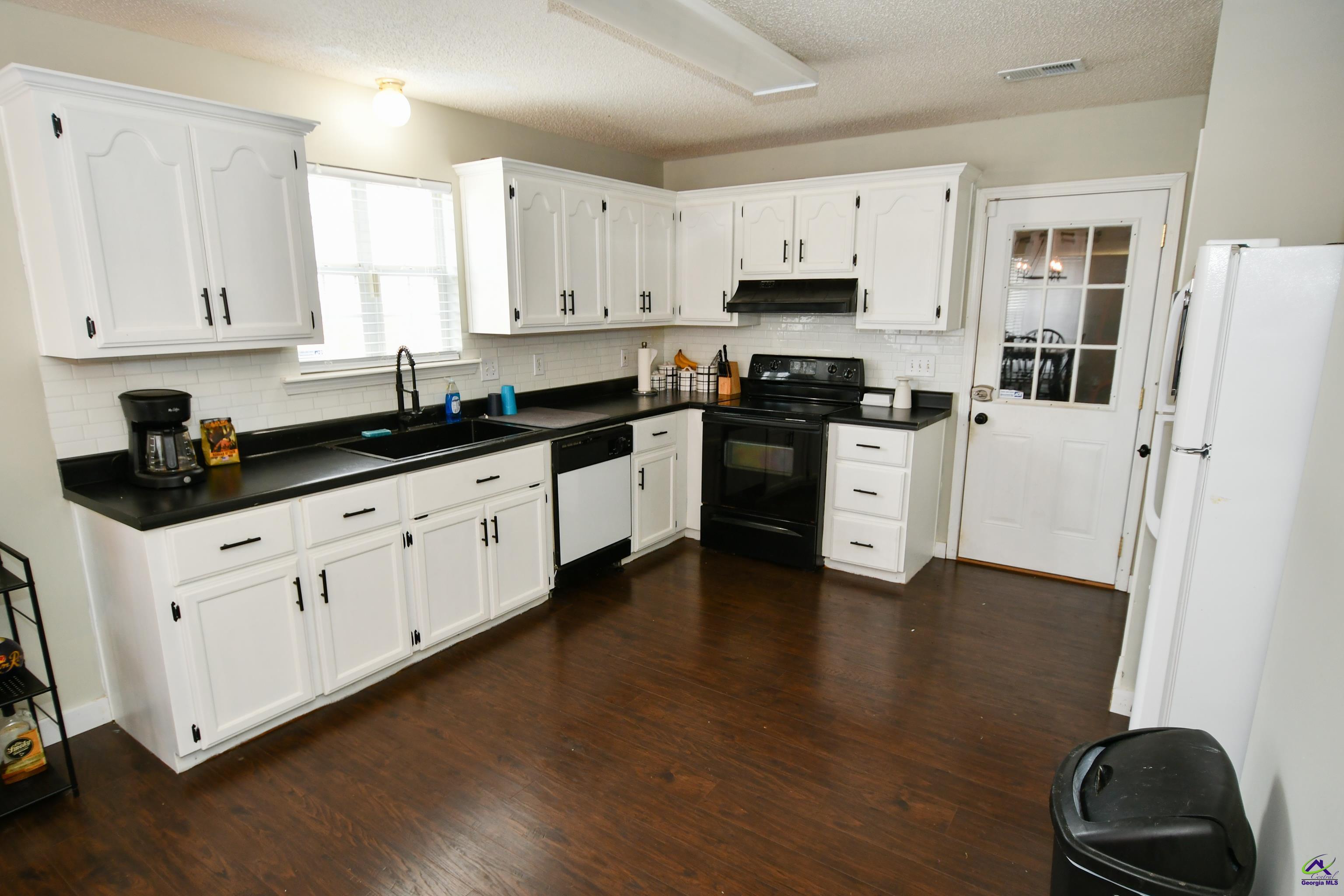 111 Camelot Place
