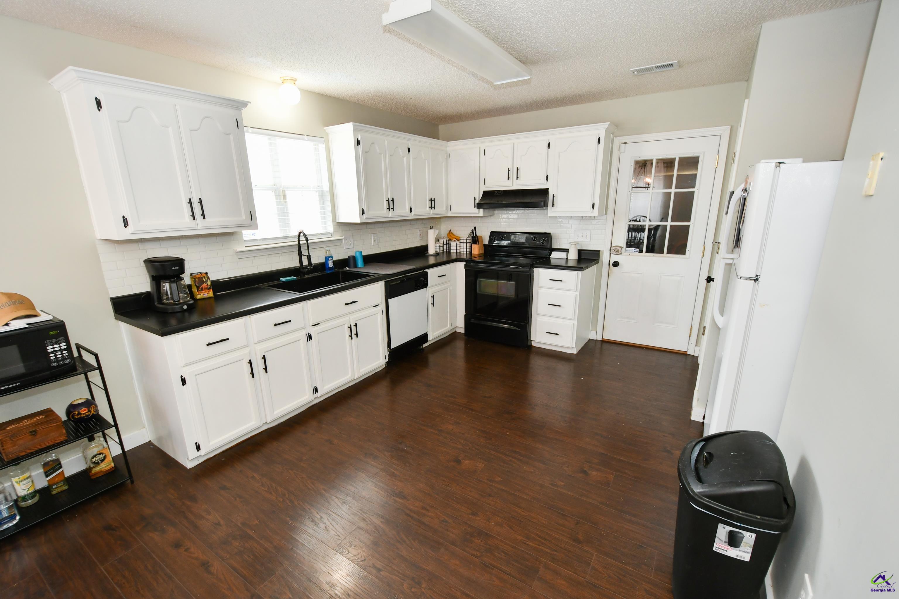 111 Camelot Place