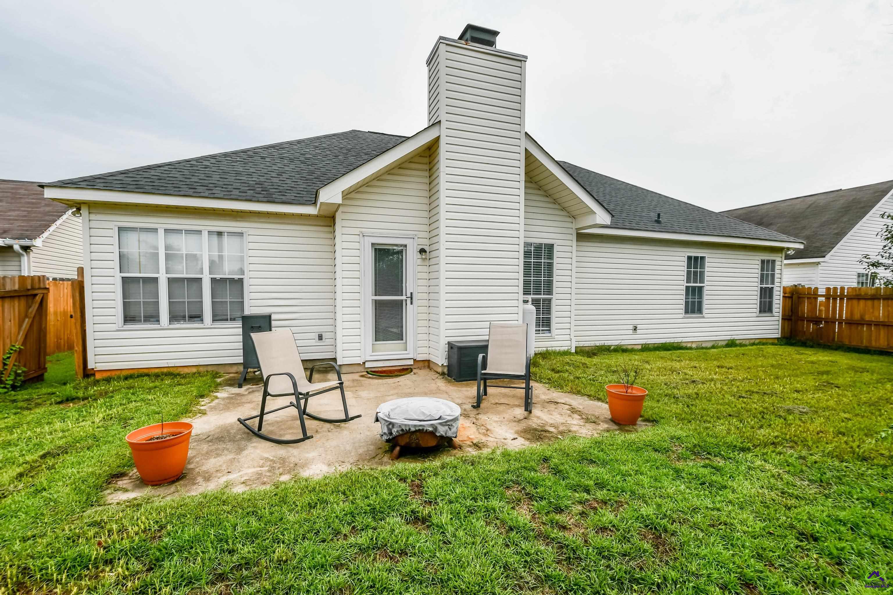 111 Camelot Place