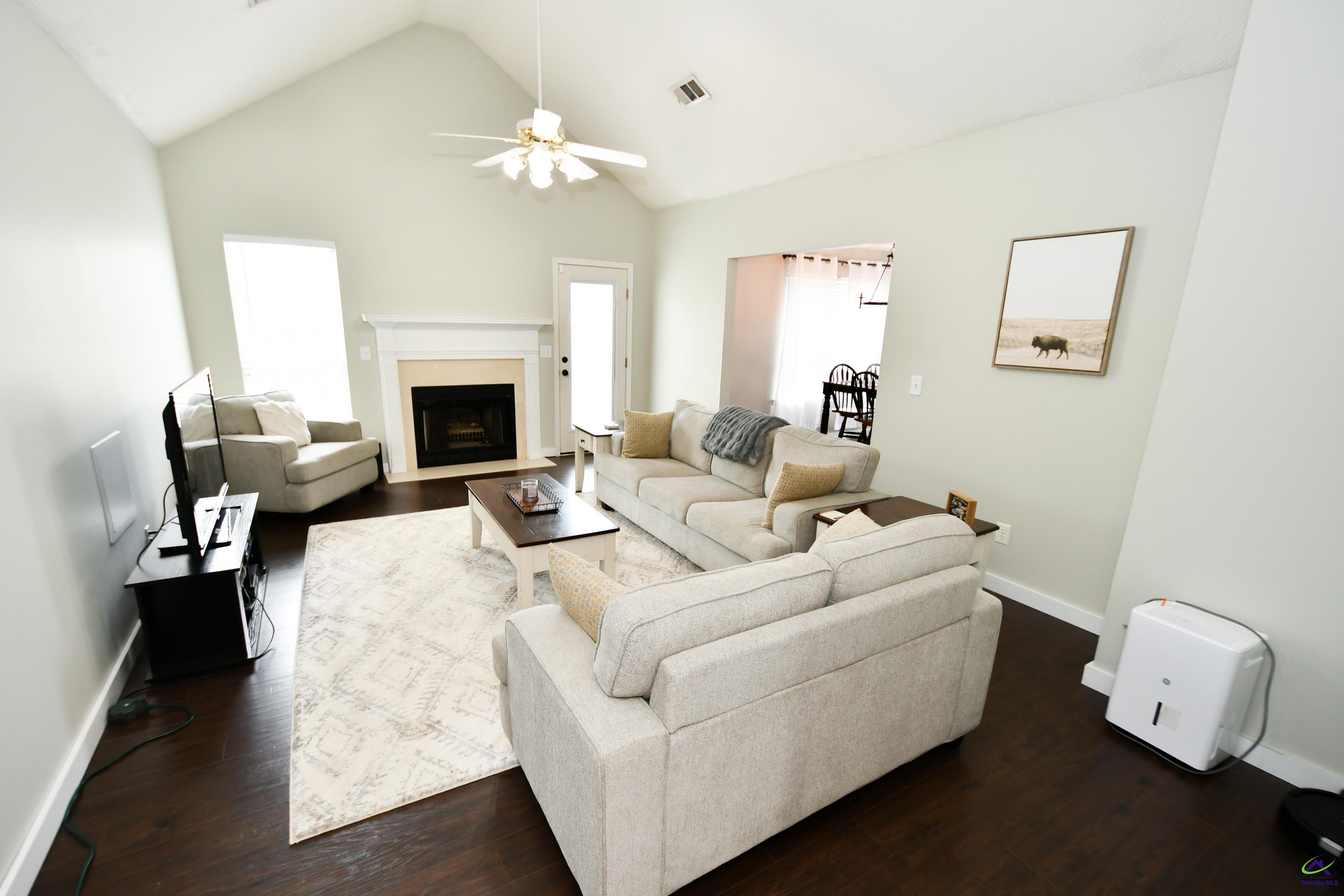 111 Camelot Place