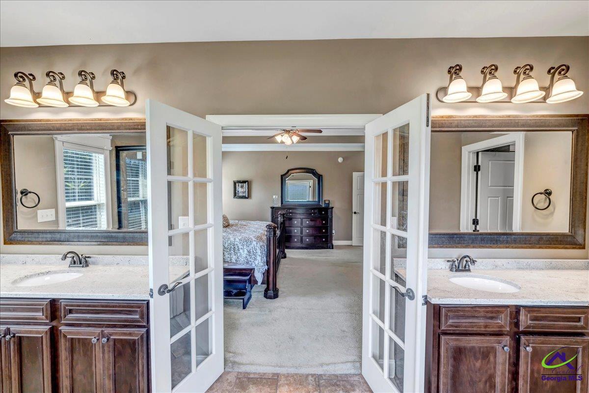 1034 Chattahoochee Drive