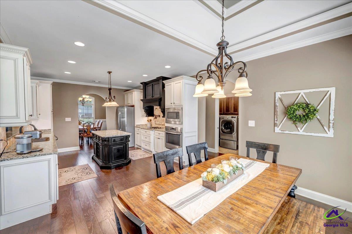 1034 Chattahoochee Drive