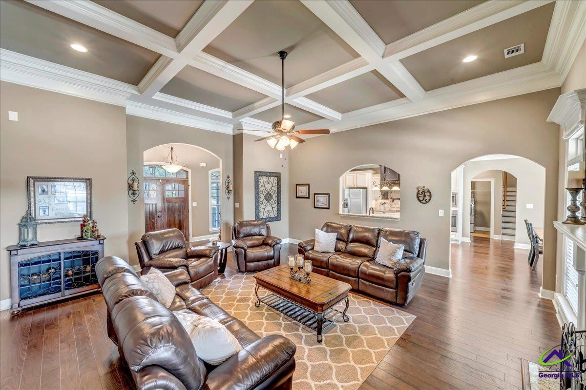 1034 Chattahoochee Drive