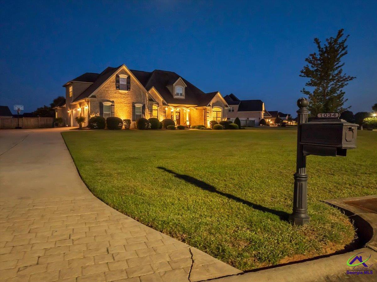 1034 Chattahoochee Drive