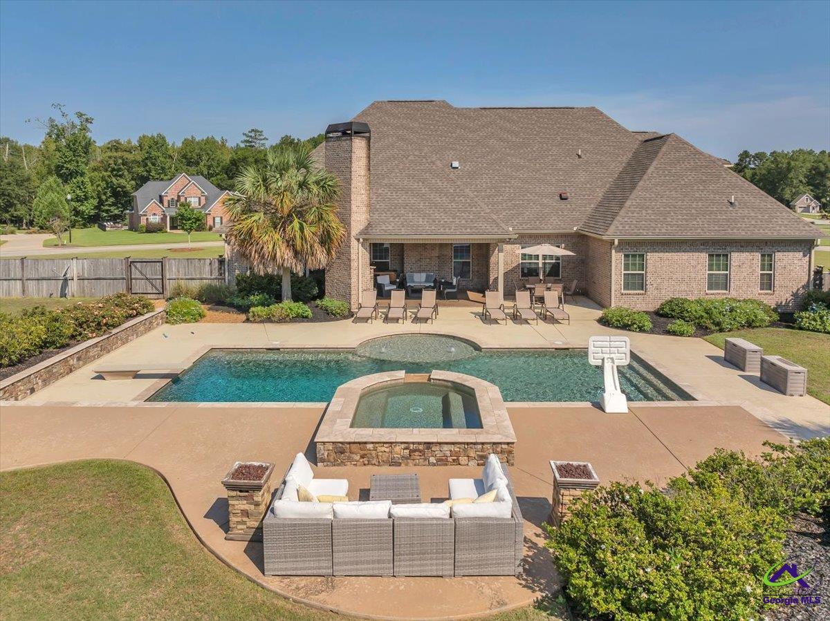 1034 Chattahoochee Drive
