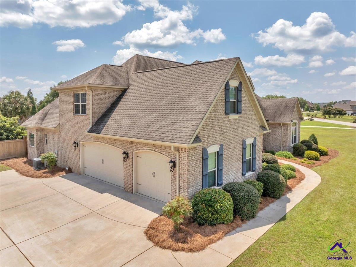 1034 Chattahoochee Drive