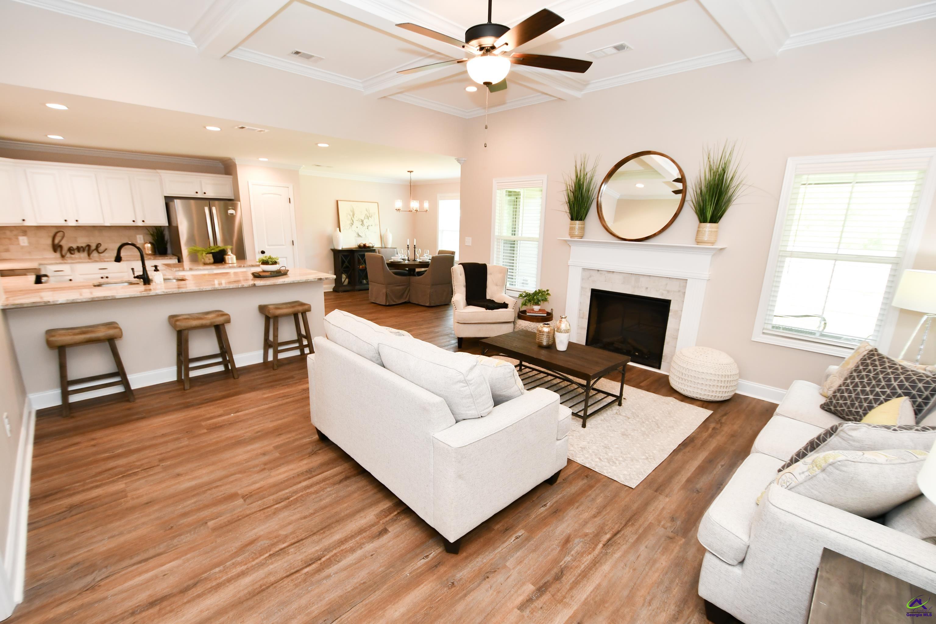 306 Creek Ridge Drive
