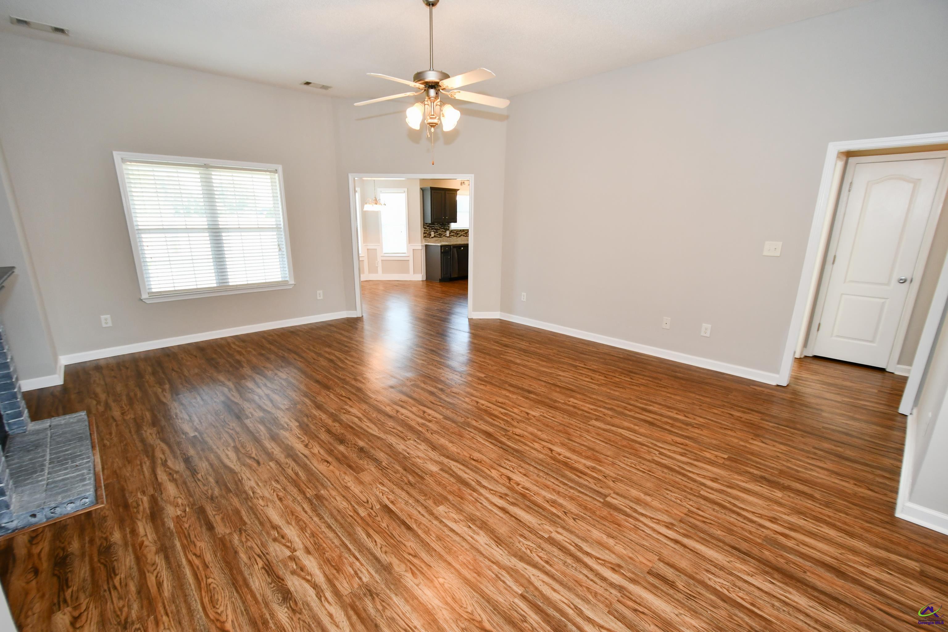 105 Klaus Terrace