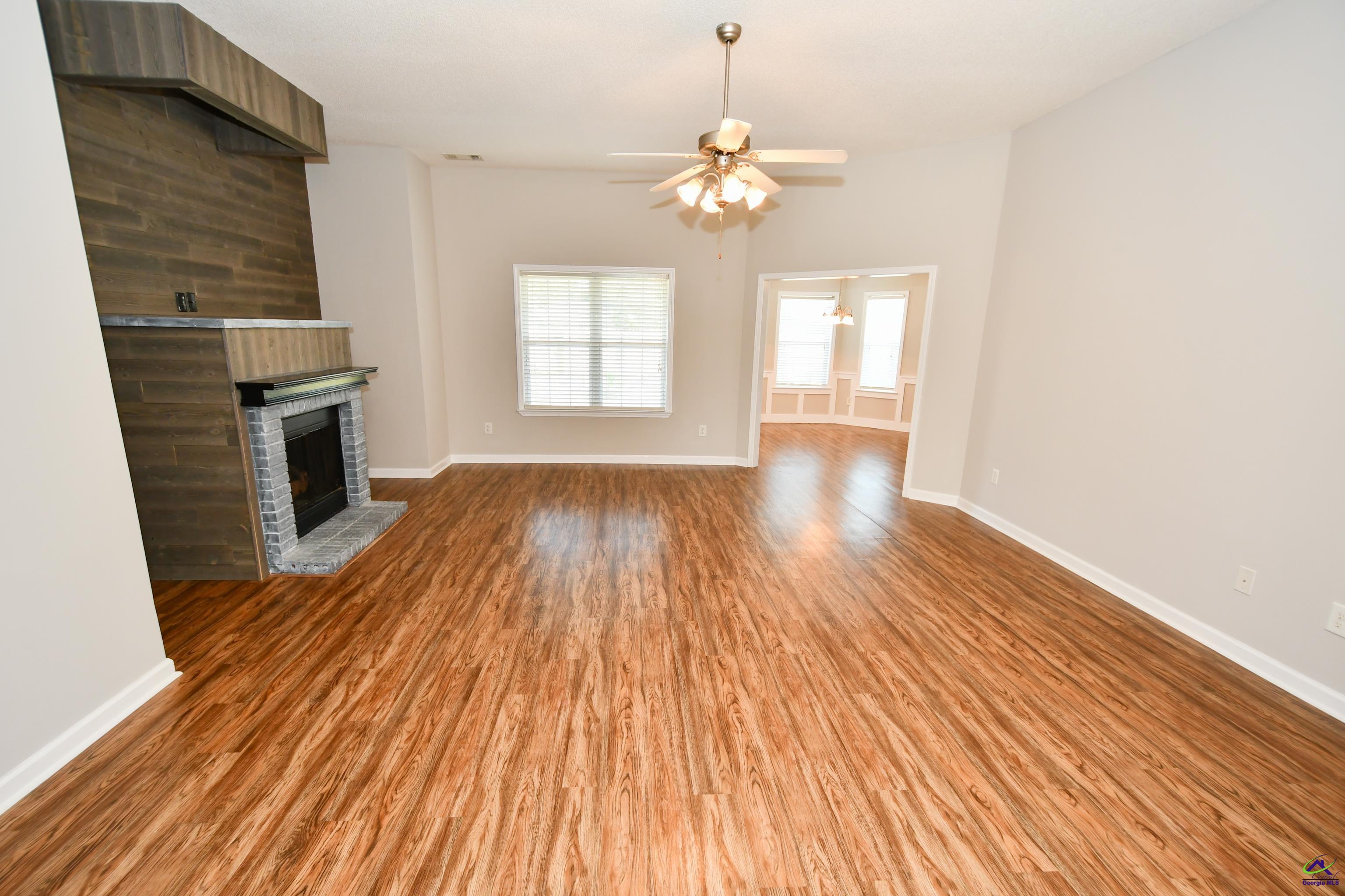 105 Klaus Terrace
