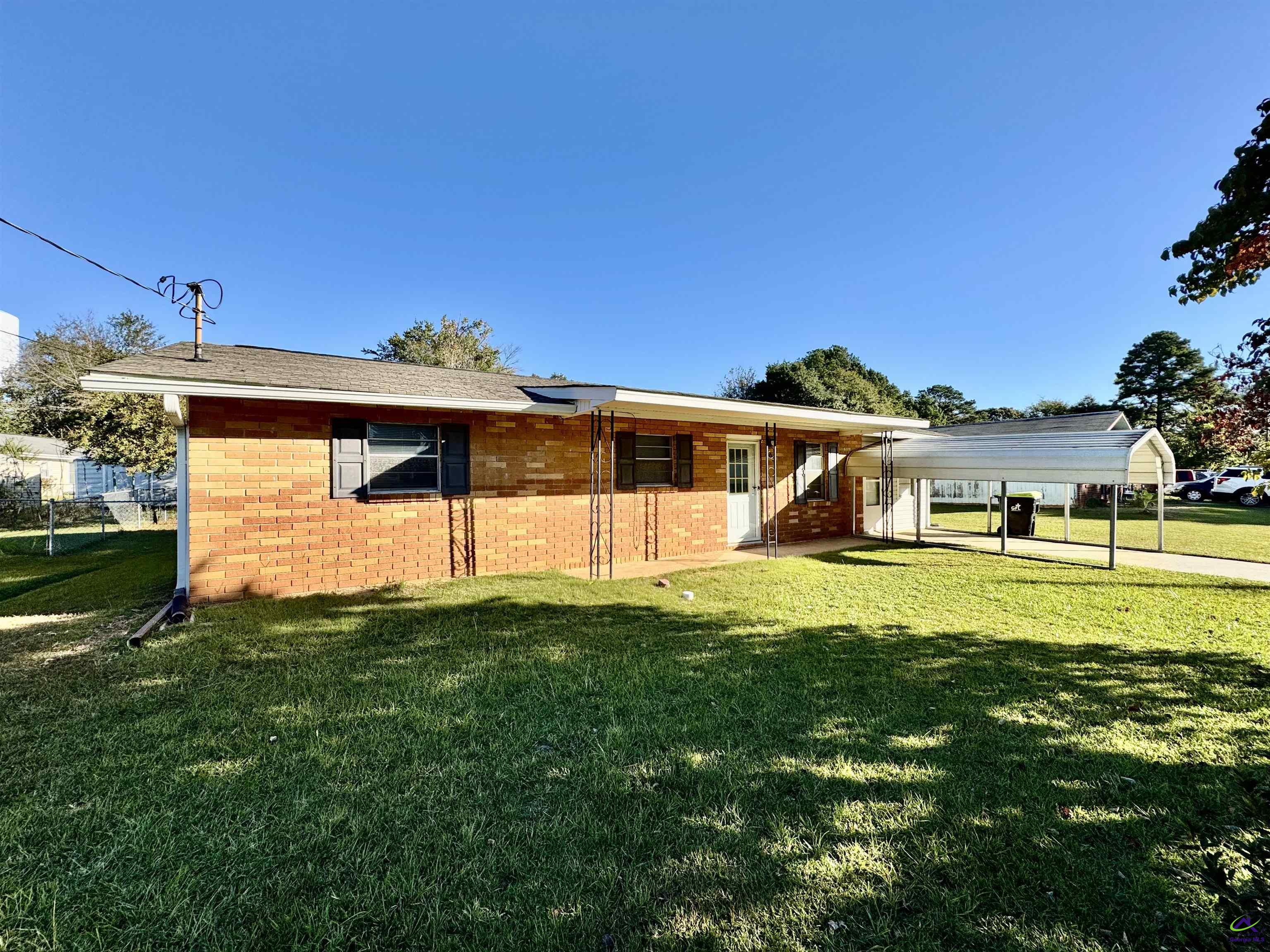 303 Palomino Lane