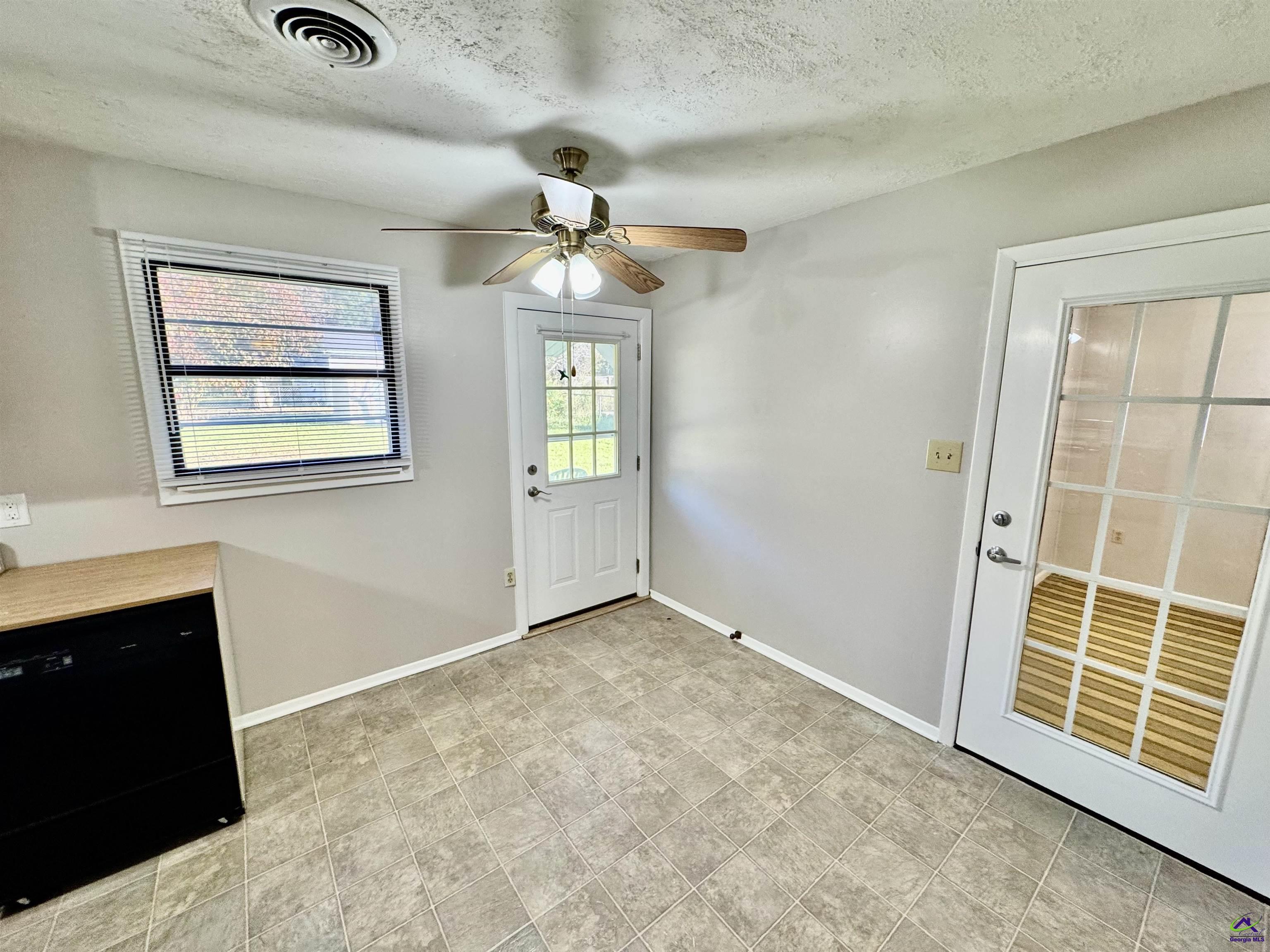 303 Palomino Lane