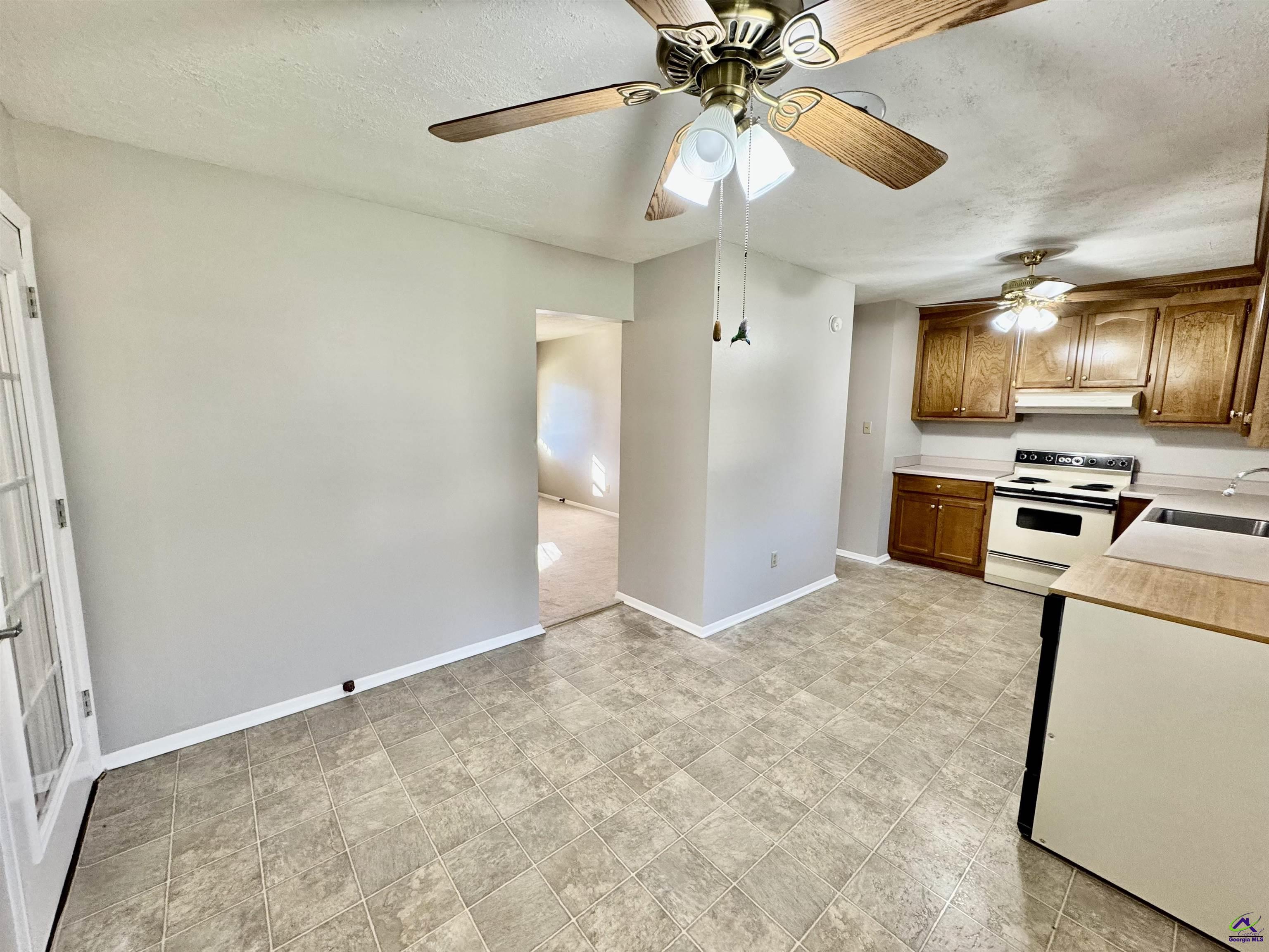 303 Palomino Lane