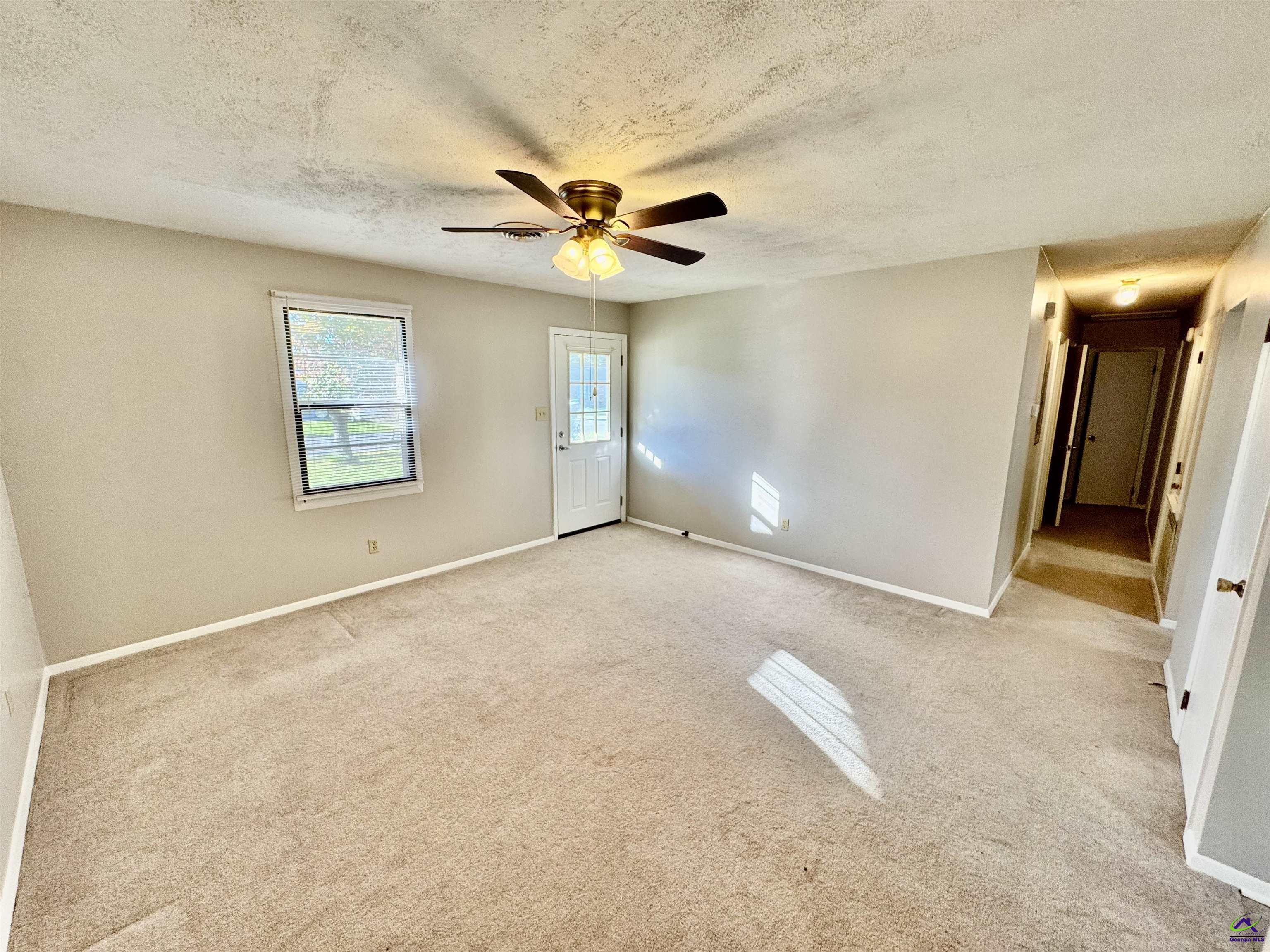 303 Palomino Lane