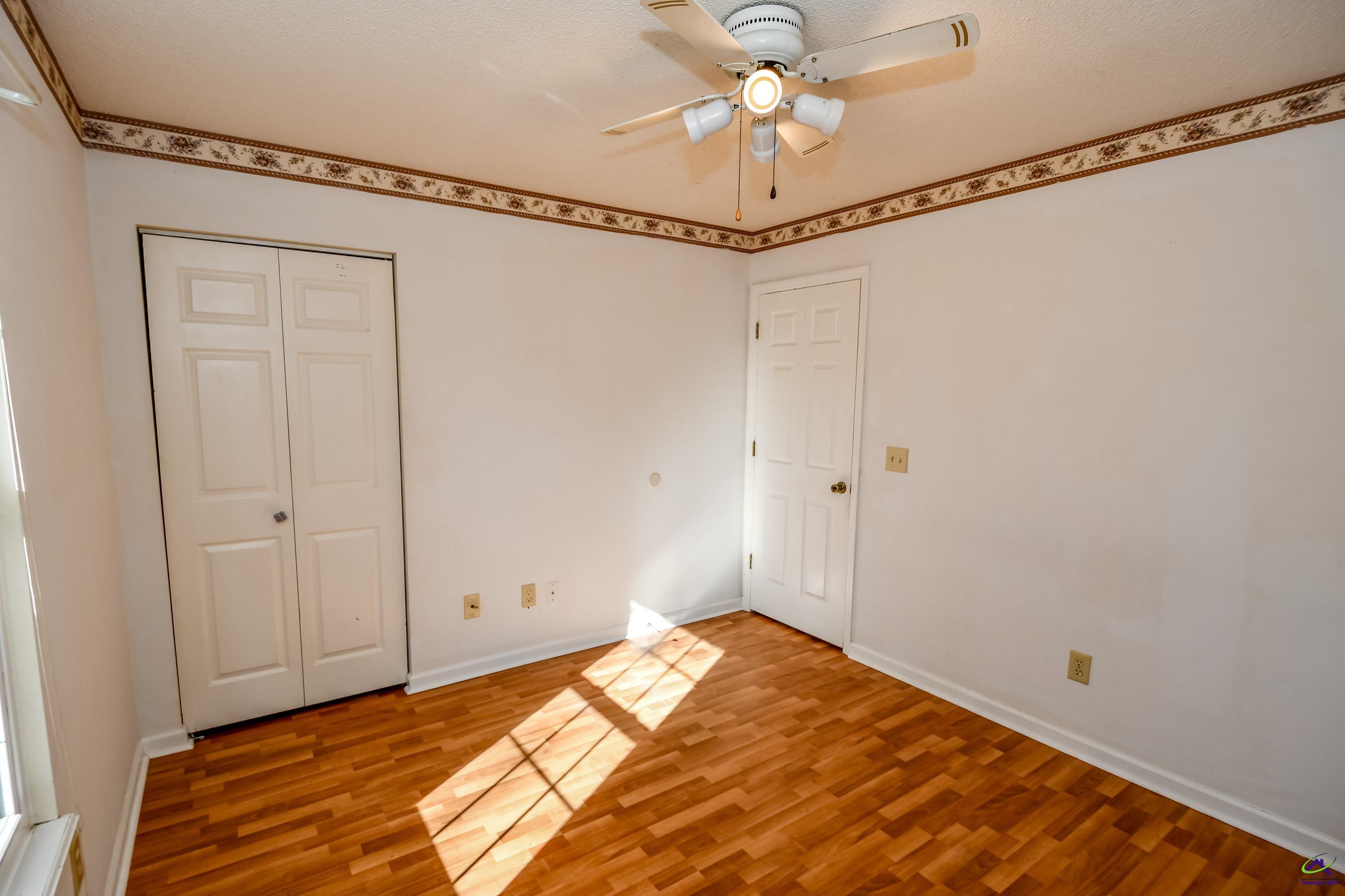 226 Crestwood Circle