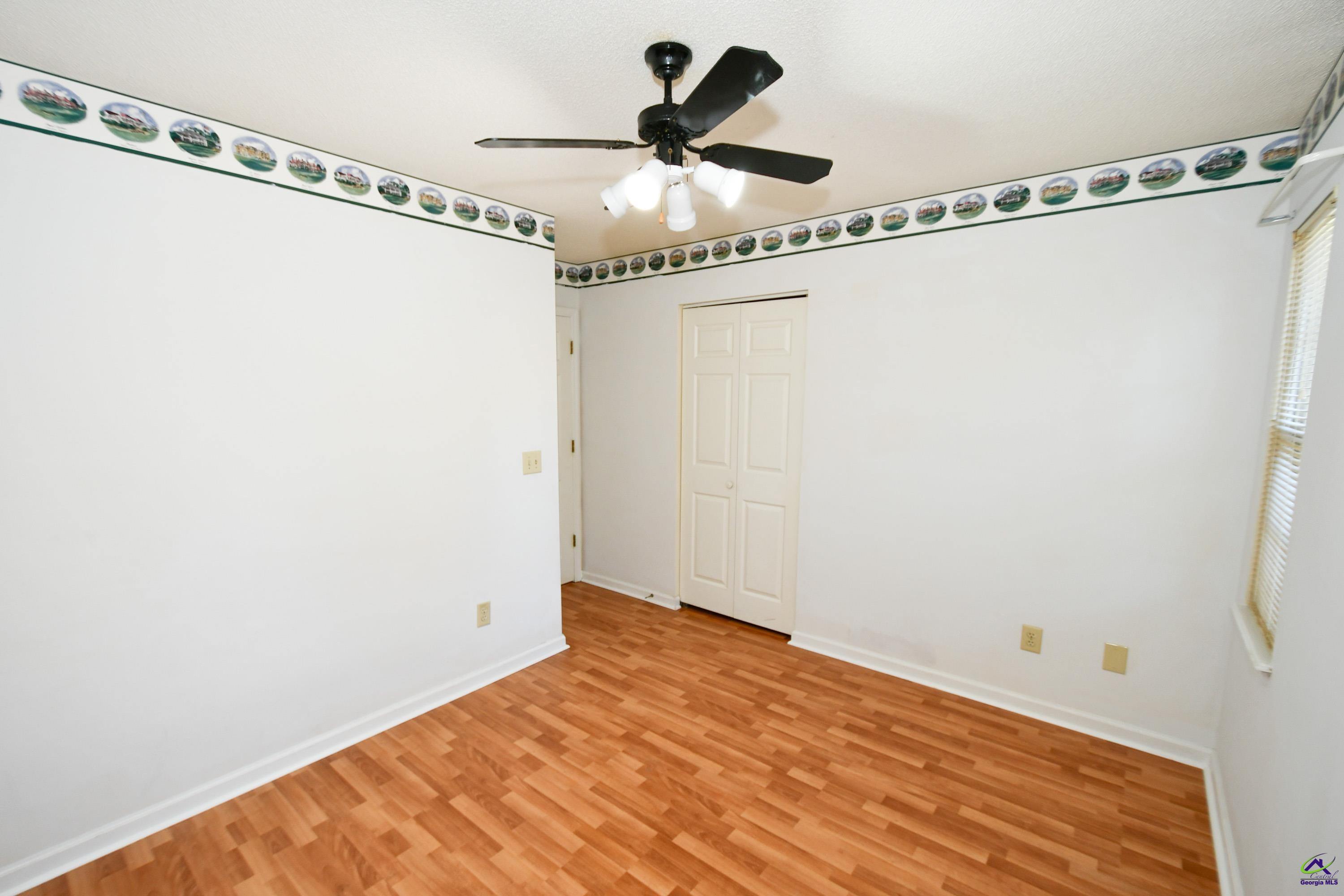 226 Crestwood Circle