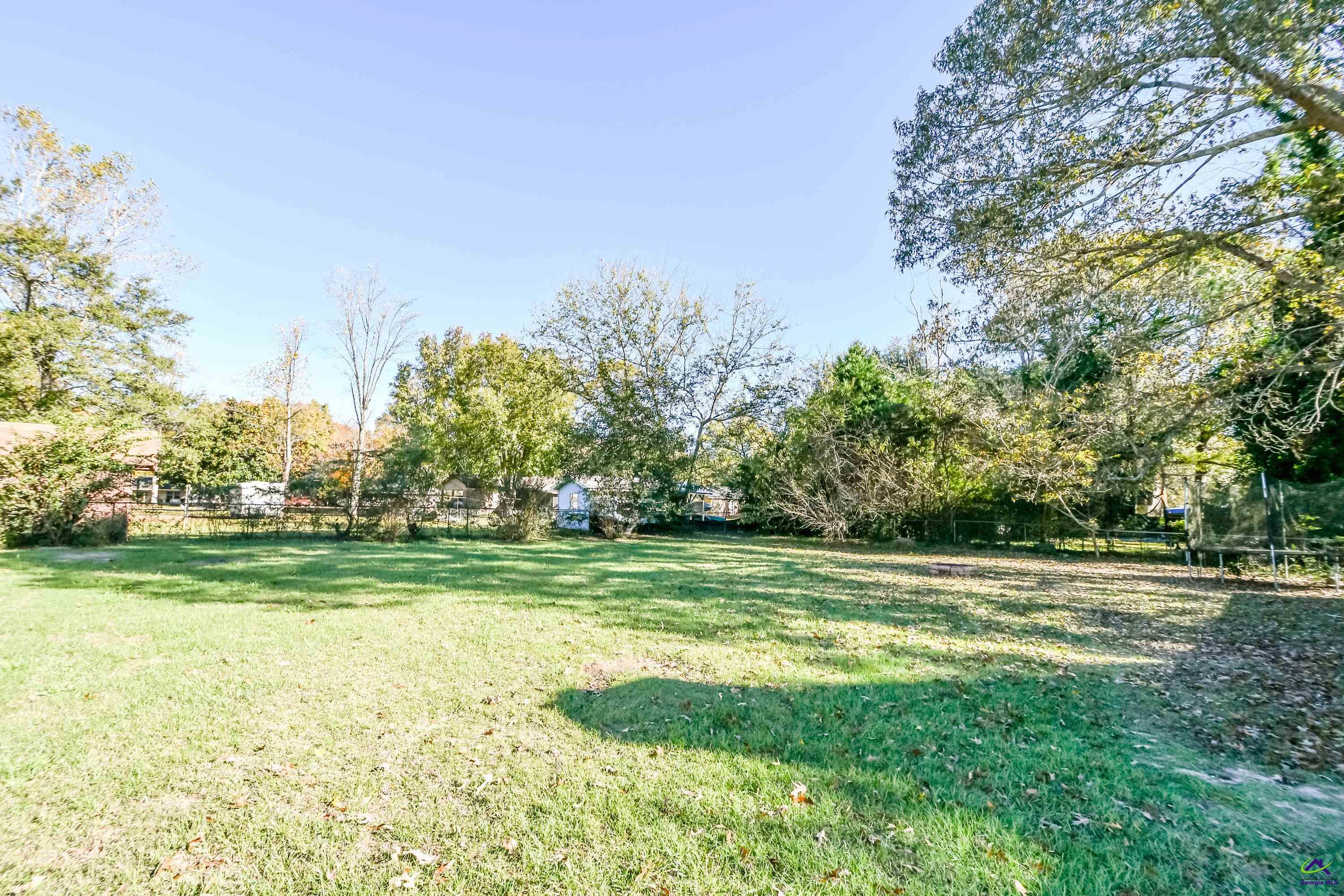 226 Crestwood Circle
