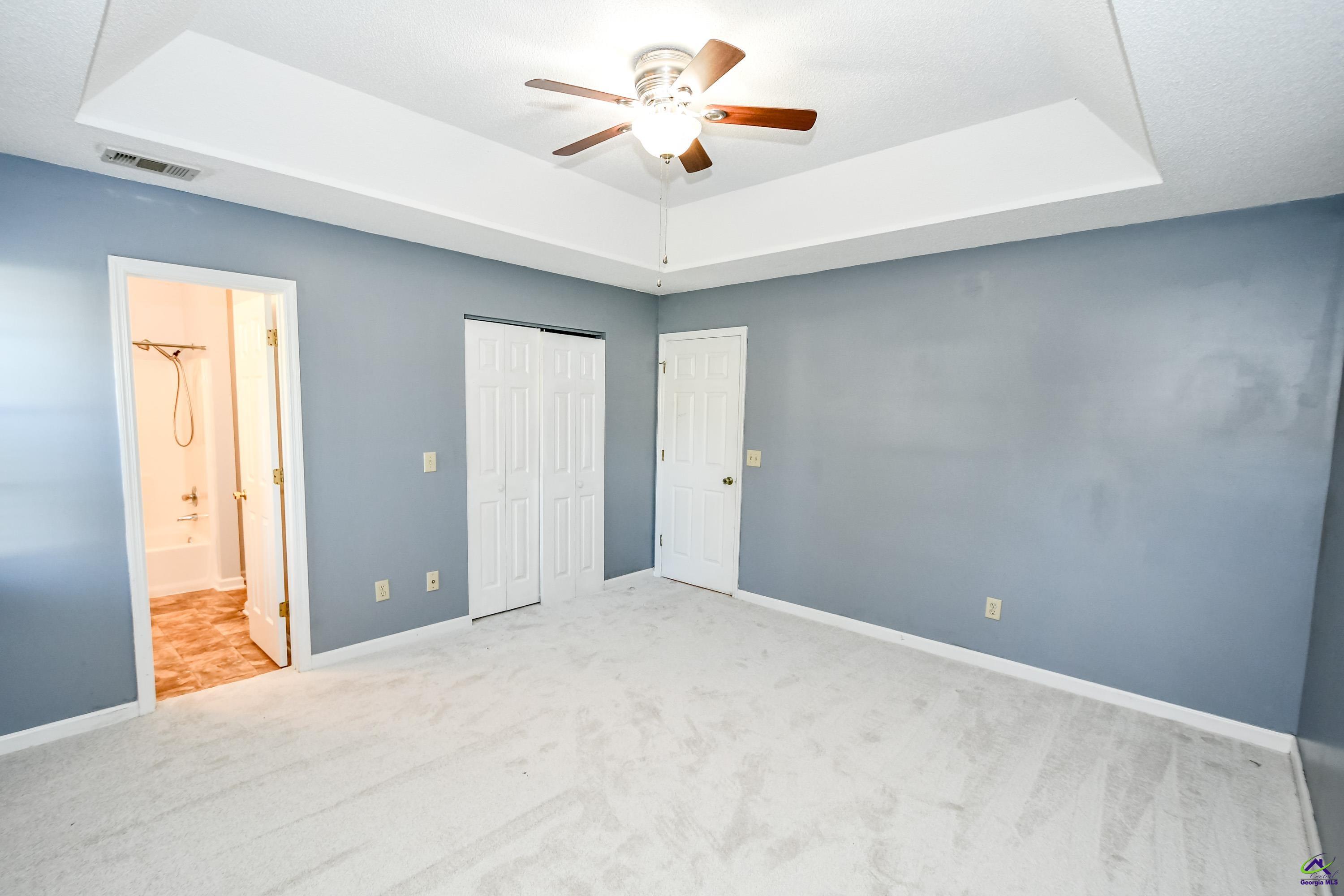 226 Crestwood Circle