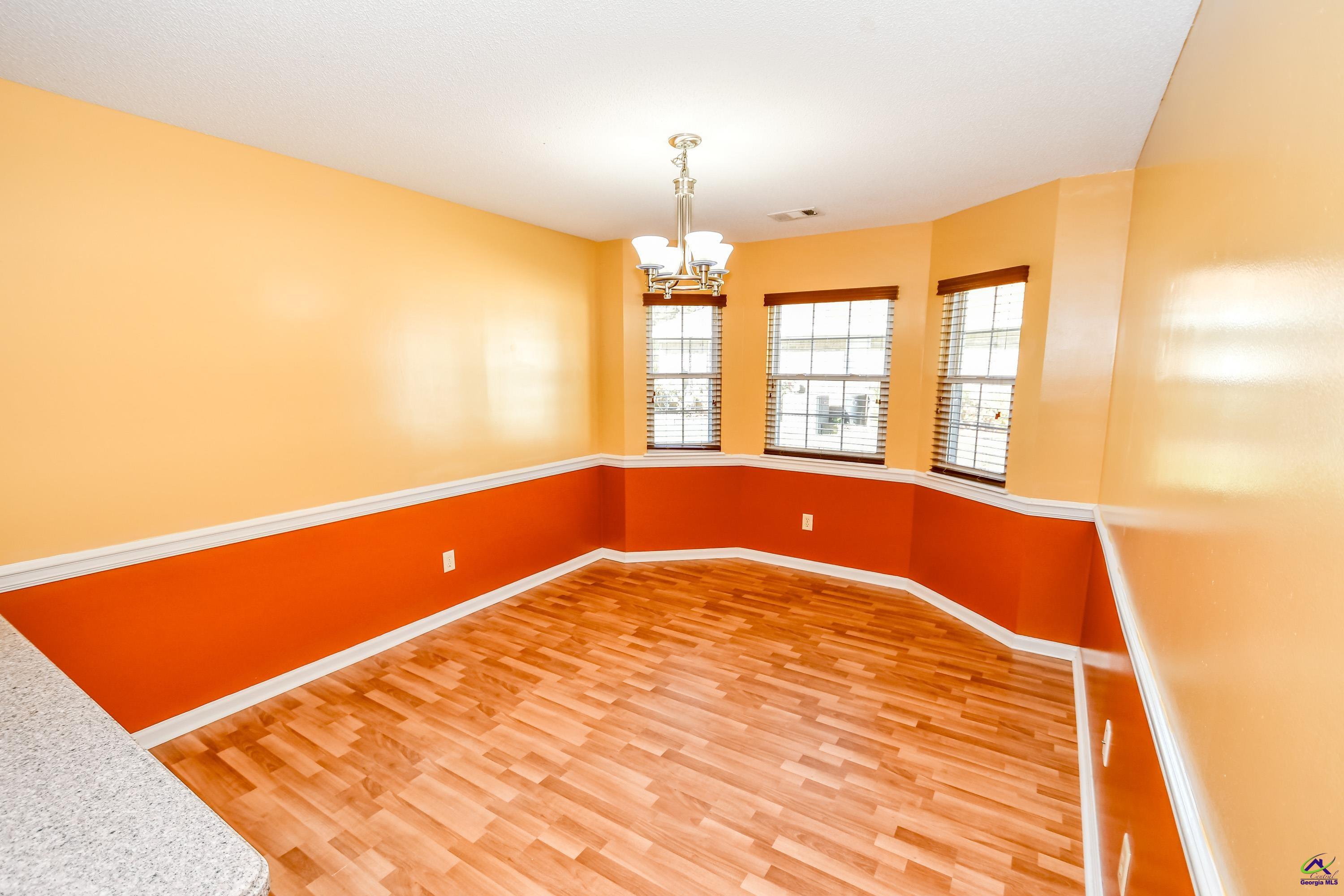 226 Crestwood Circle
