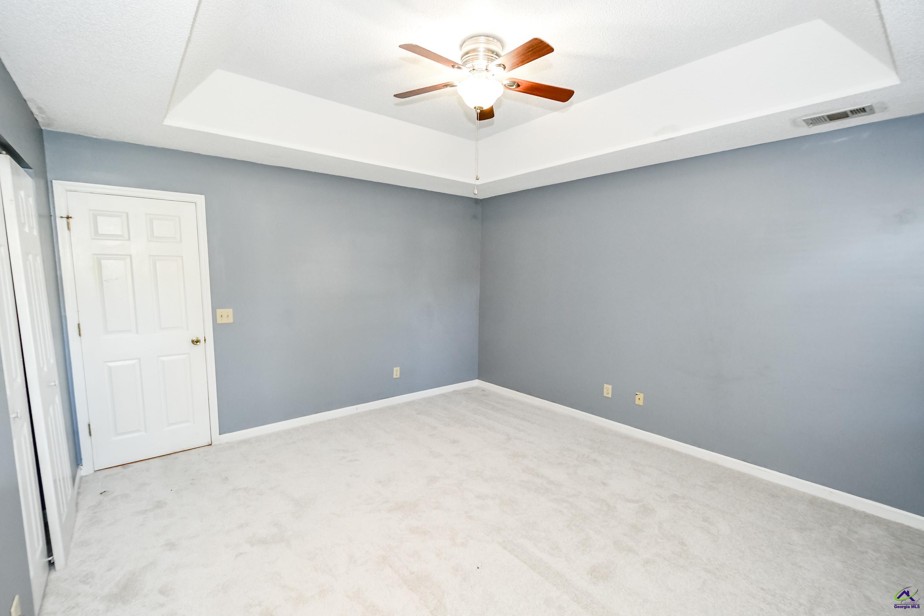 226 Crestwood Circle