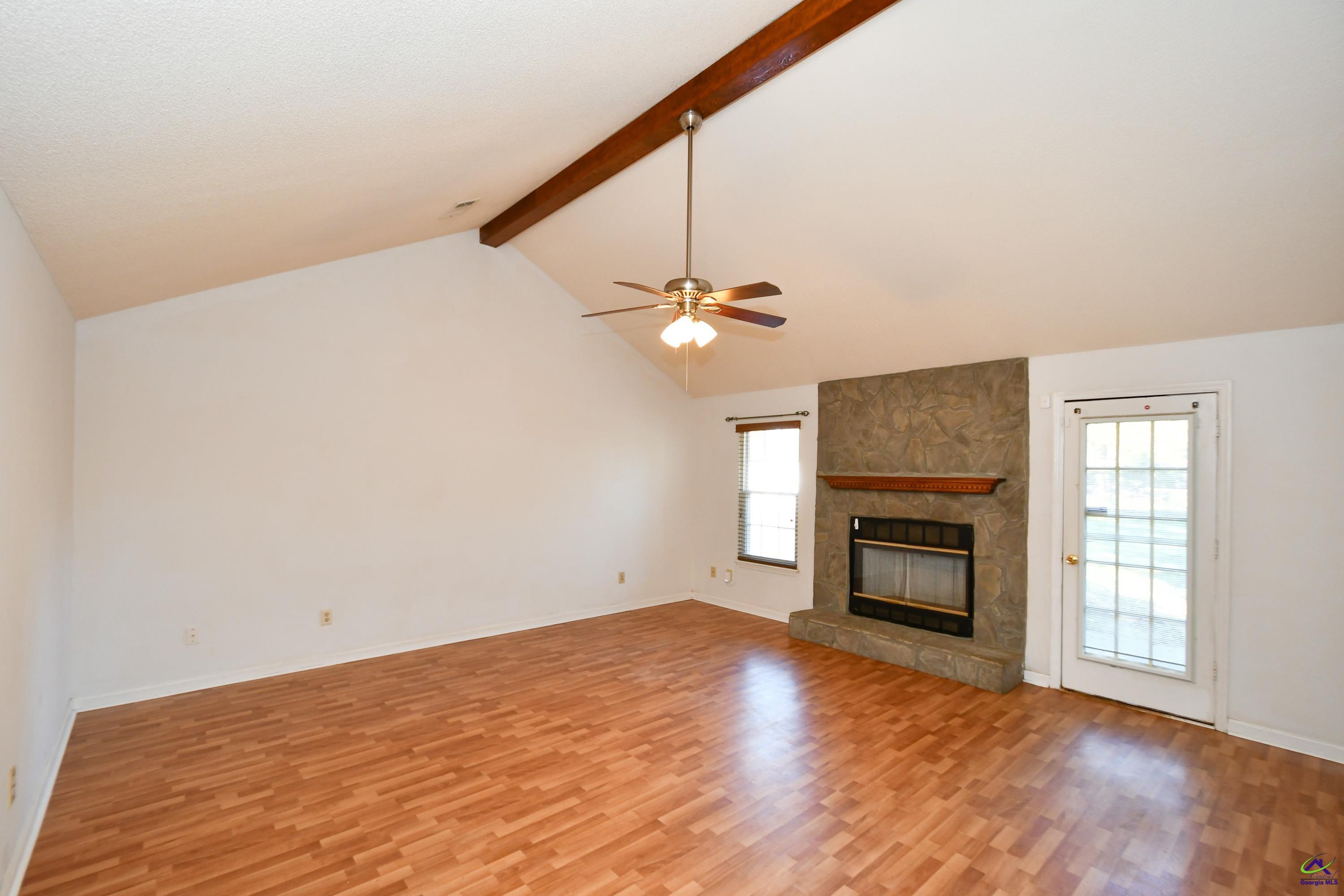 226 Crestwood Circle