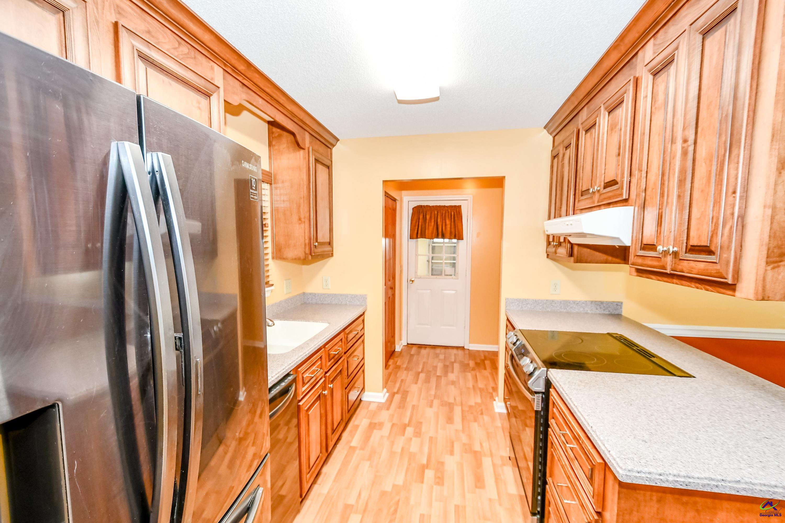 226 Crestwood Circle