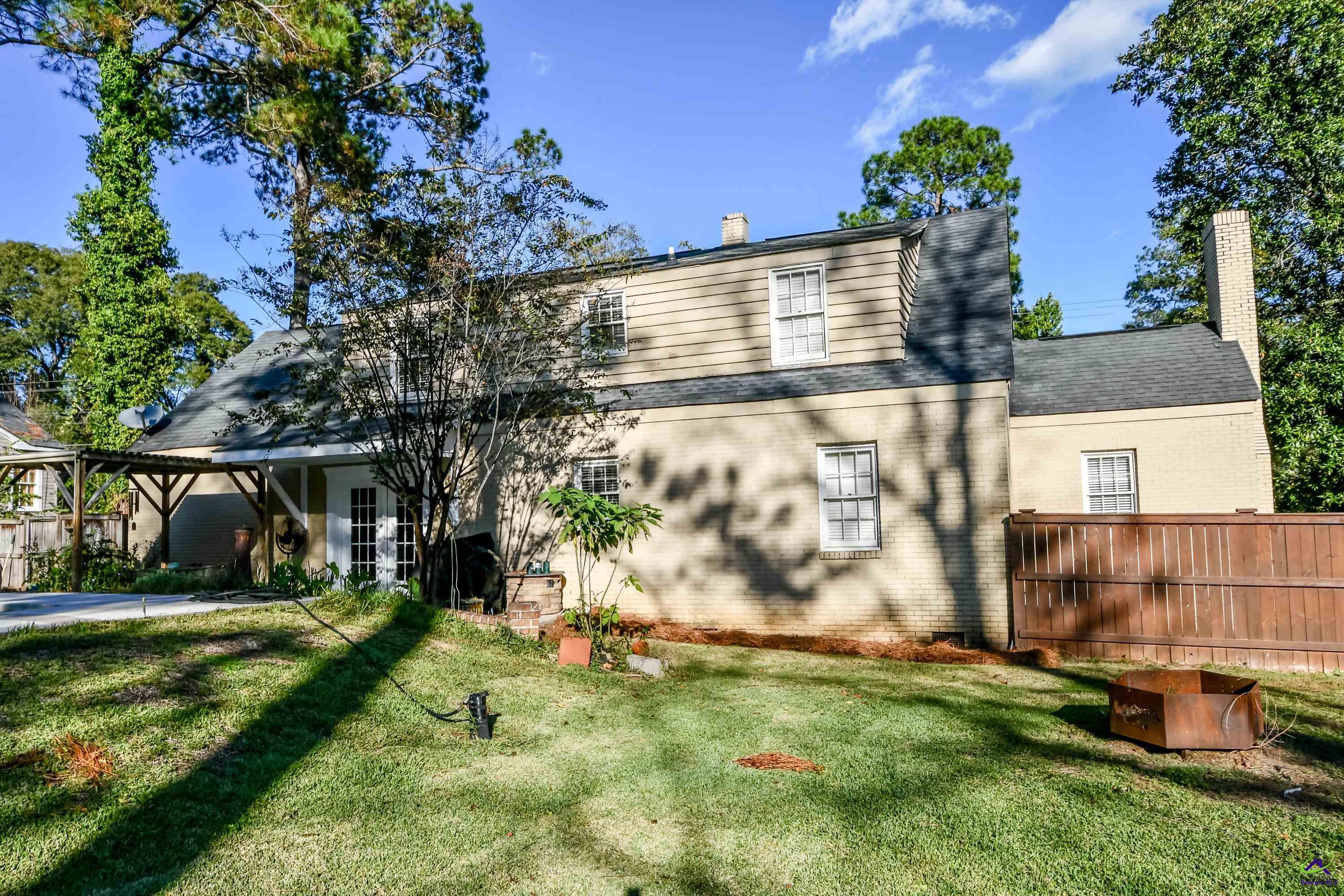 701 Evergreen Street