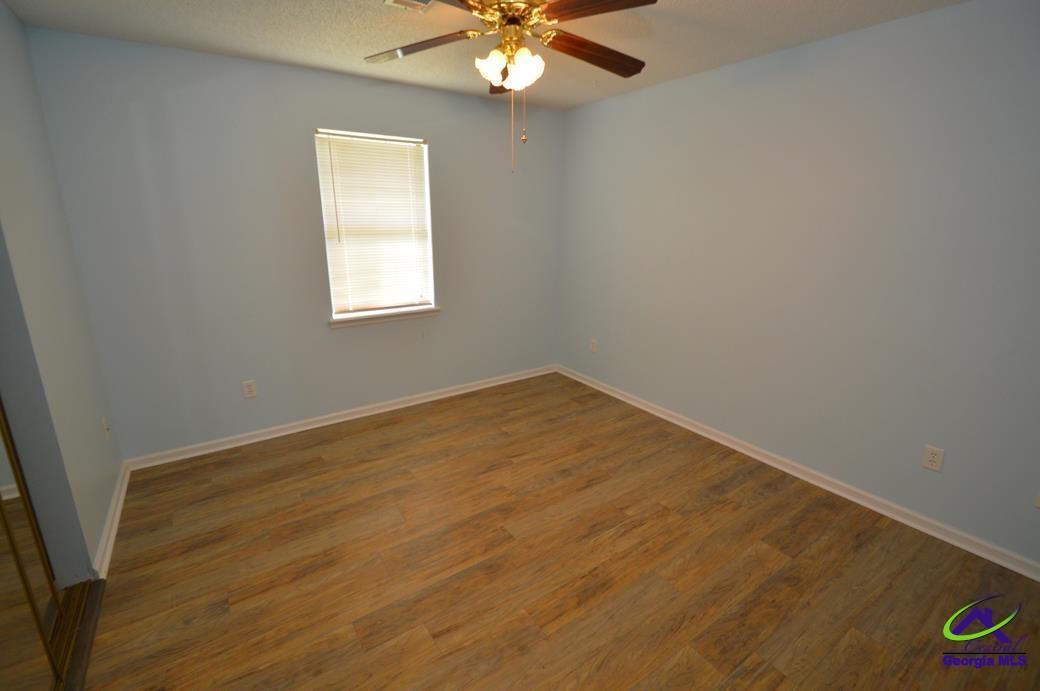 309 Northlake Drive