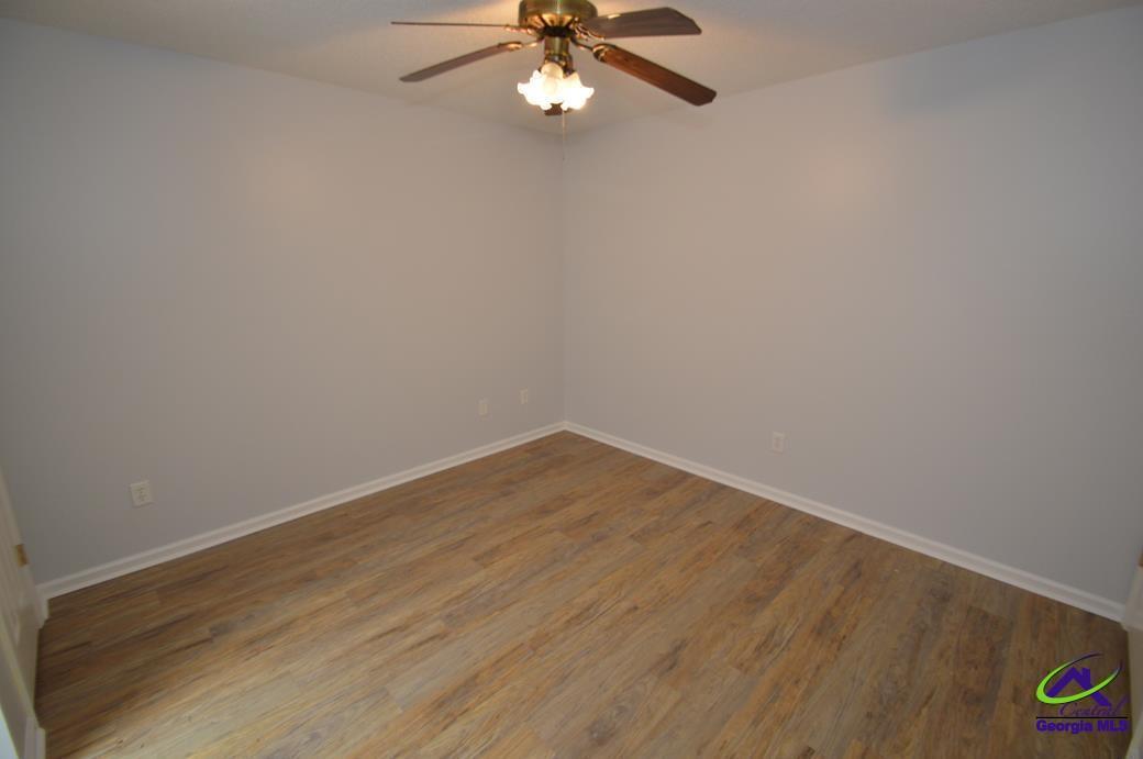 309 Northlake Drive
