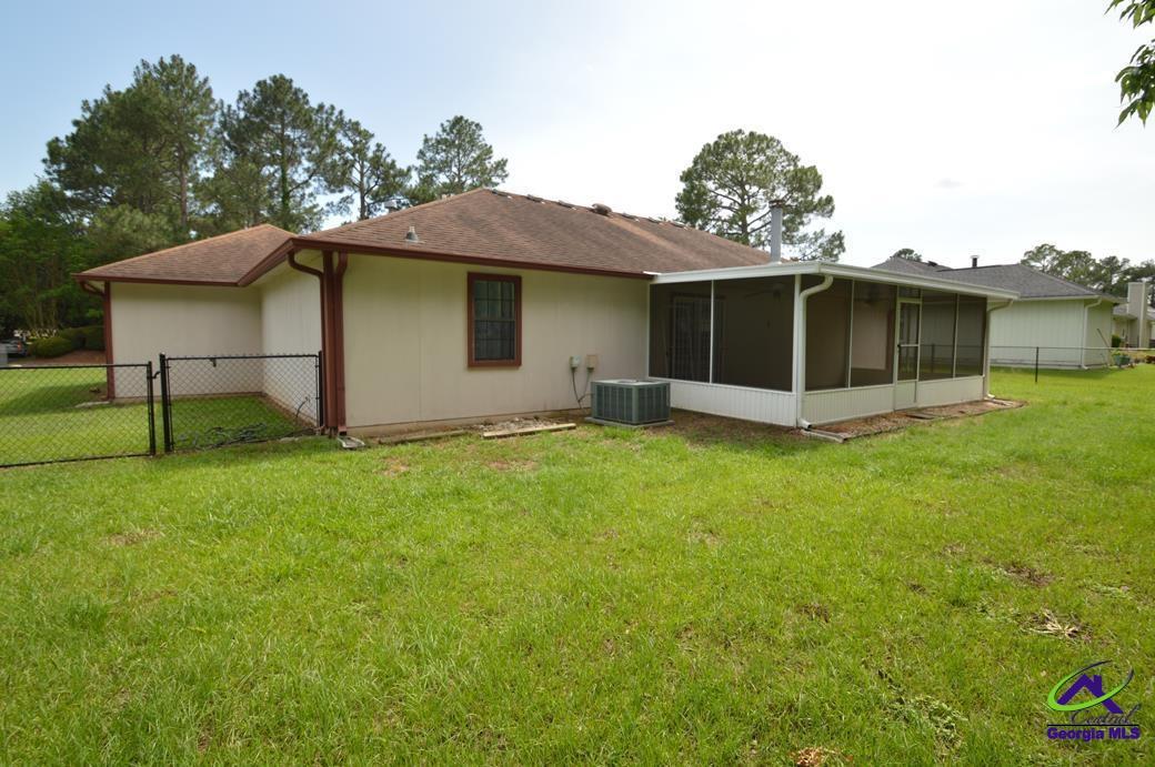 309 Northlake Drive