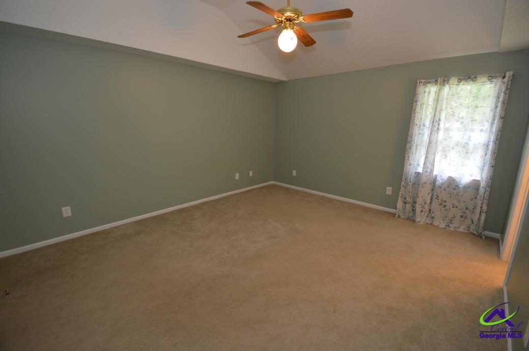 309 Northlake Drive