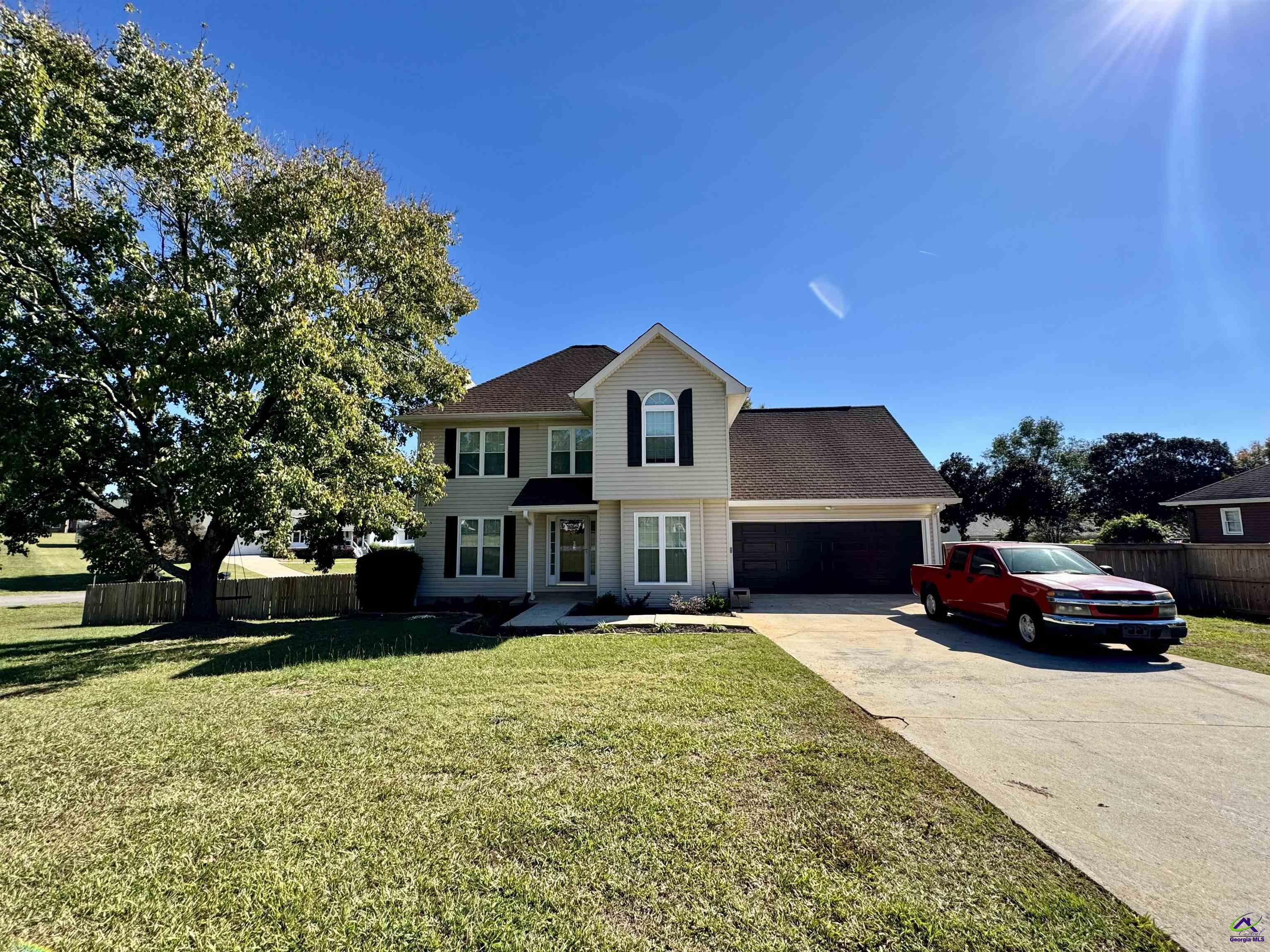 105 Lake Lillian Drive