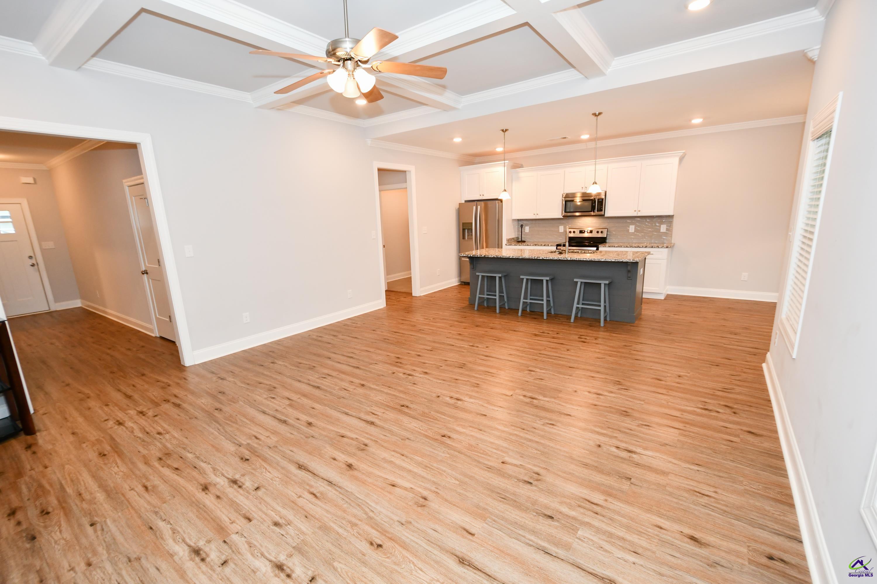 903 Adirondac Way