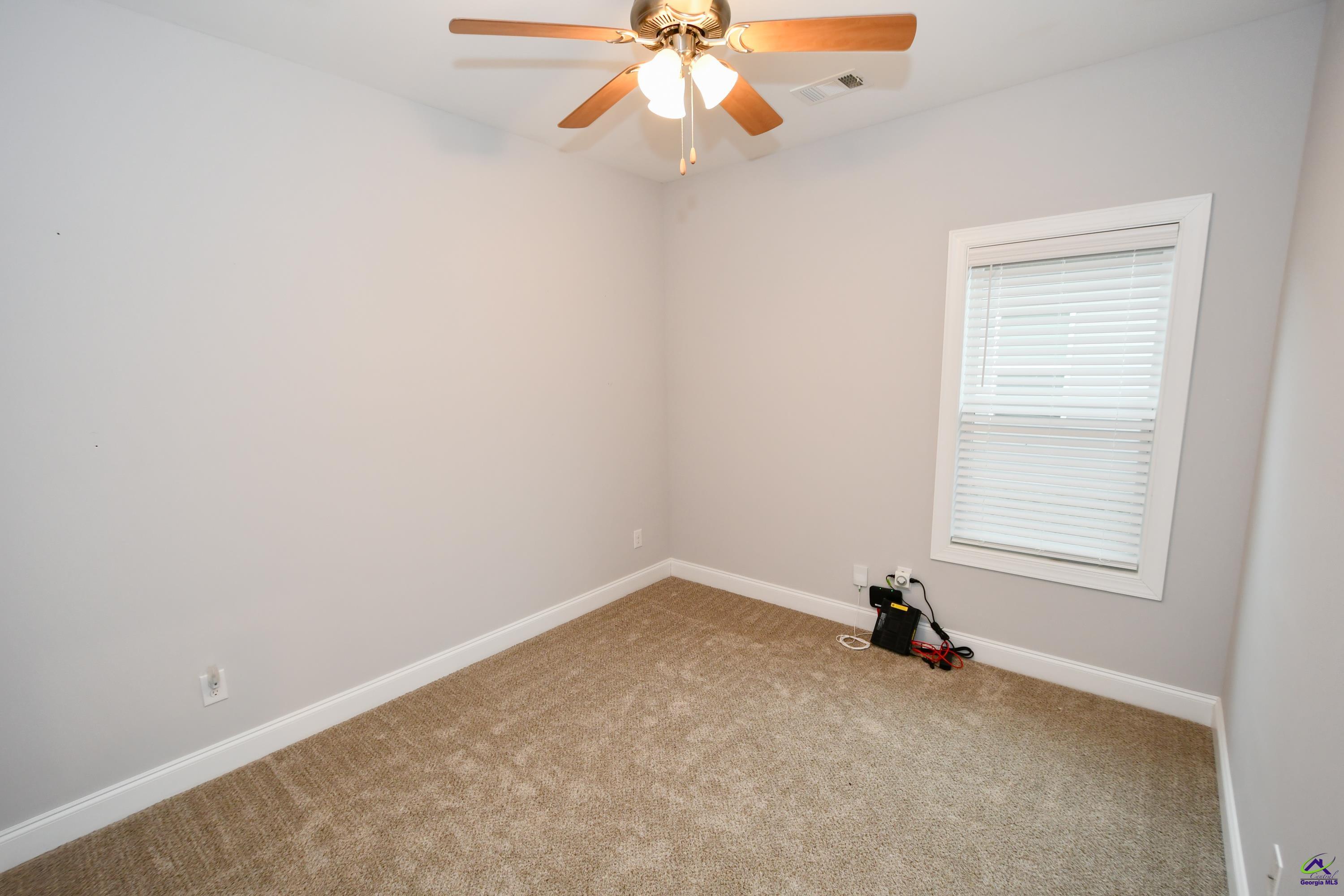 903 Adirondac Way