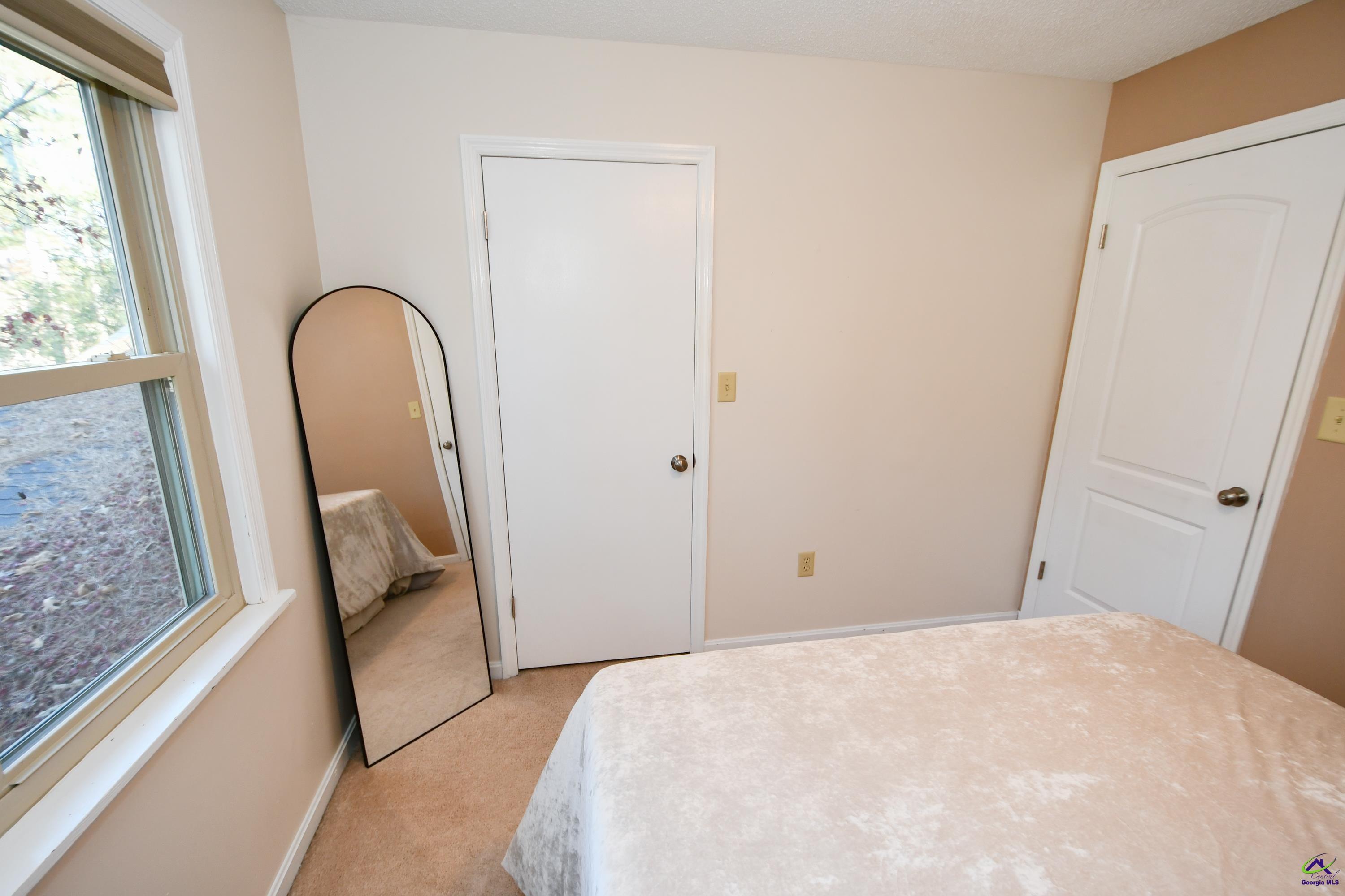 216 Shenandoah Trail