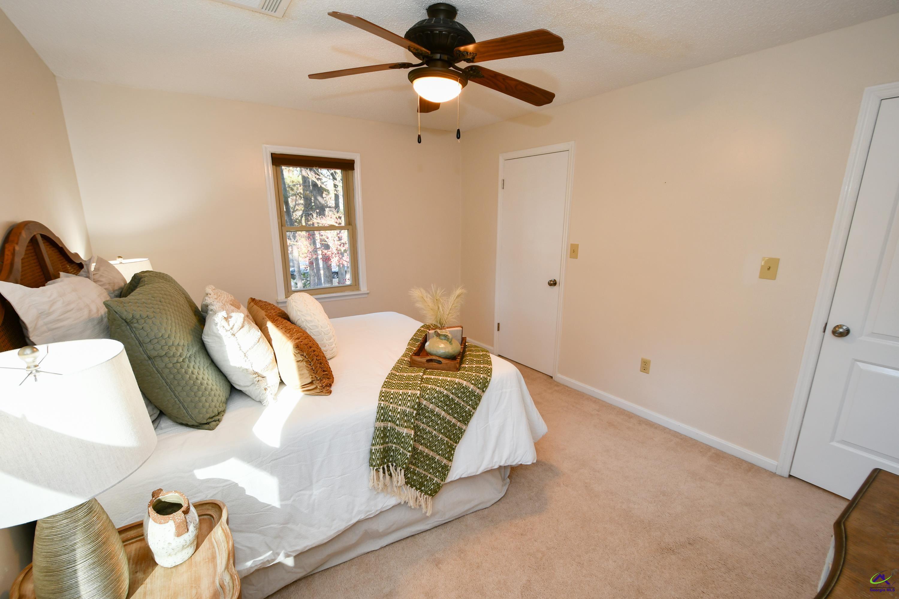 216 Shenandoah Trail