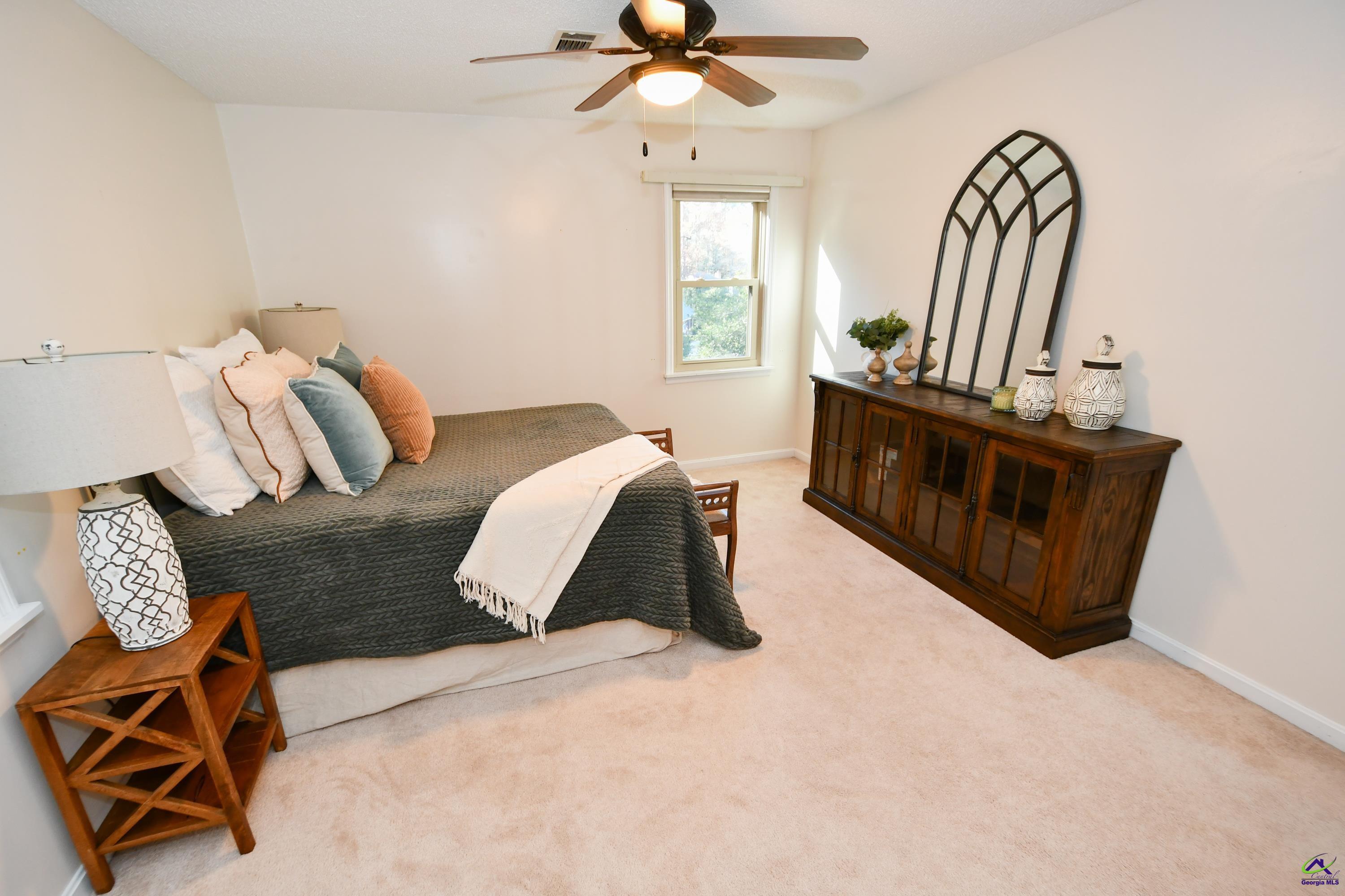 216 Shenandoah Trail
