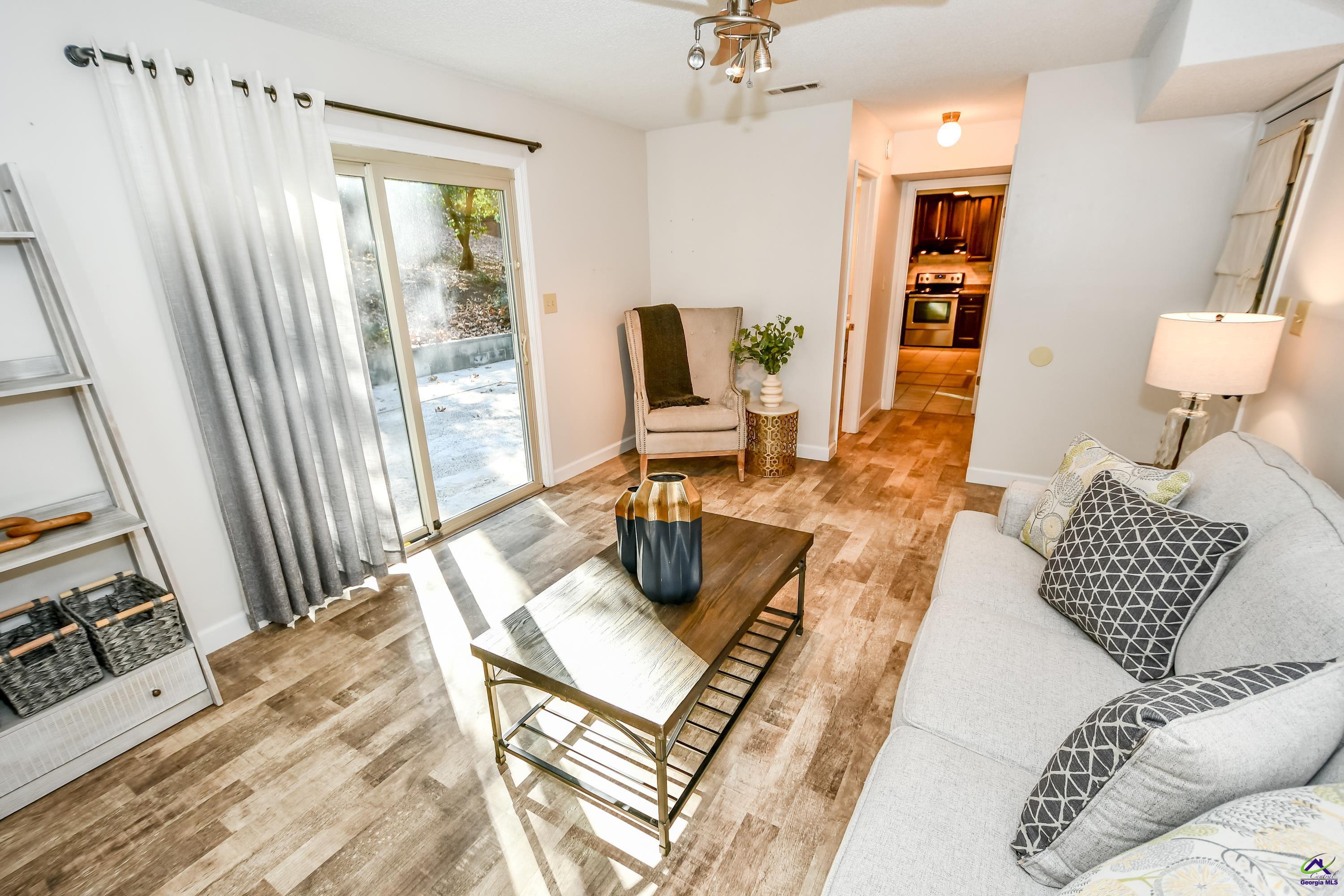 216 Shenandoah Trail