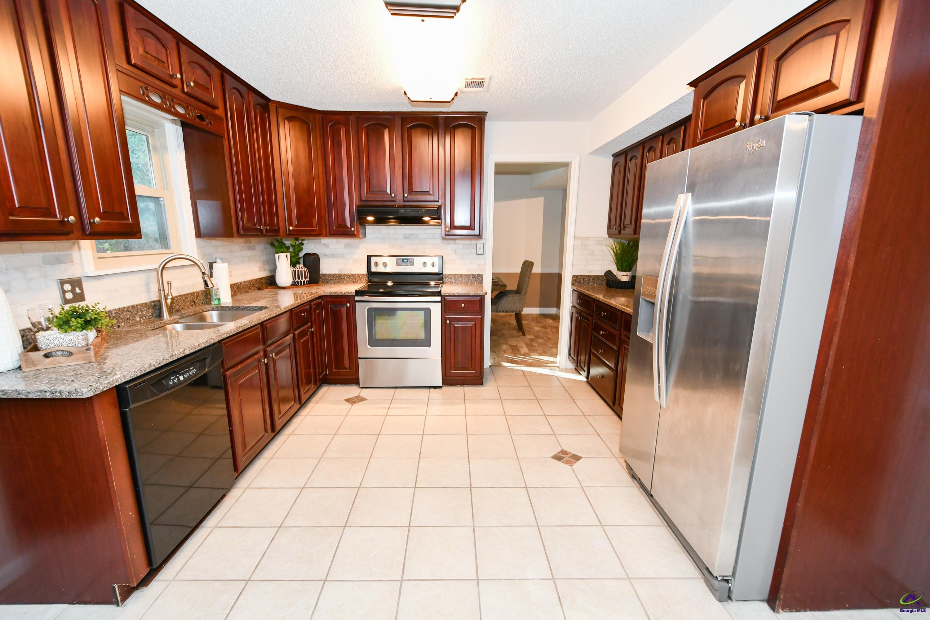 216 Shenandoah Trail