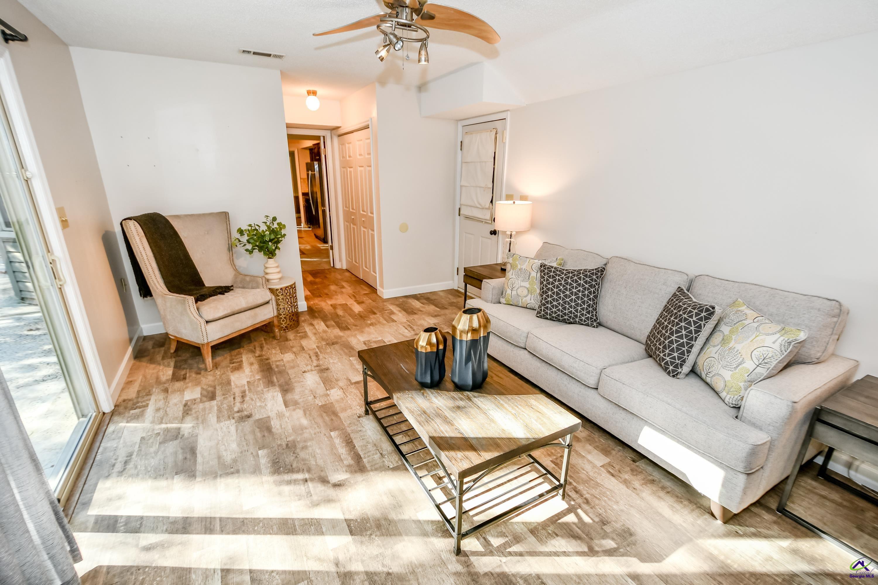 216 Shenandoah Trail