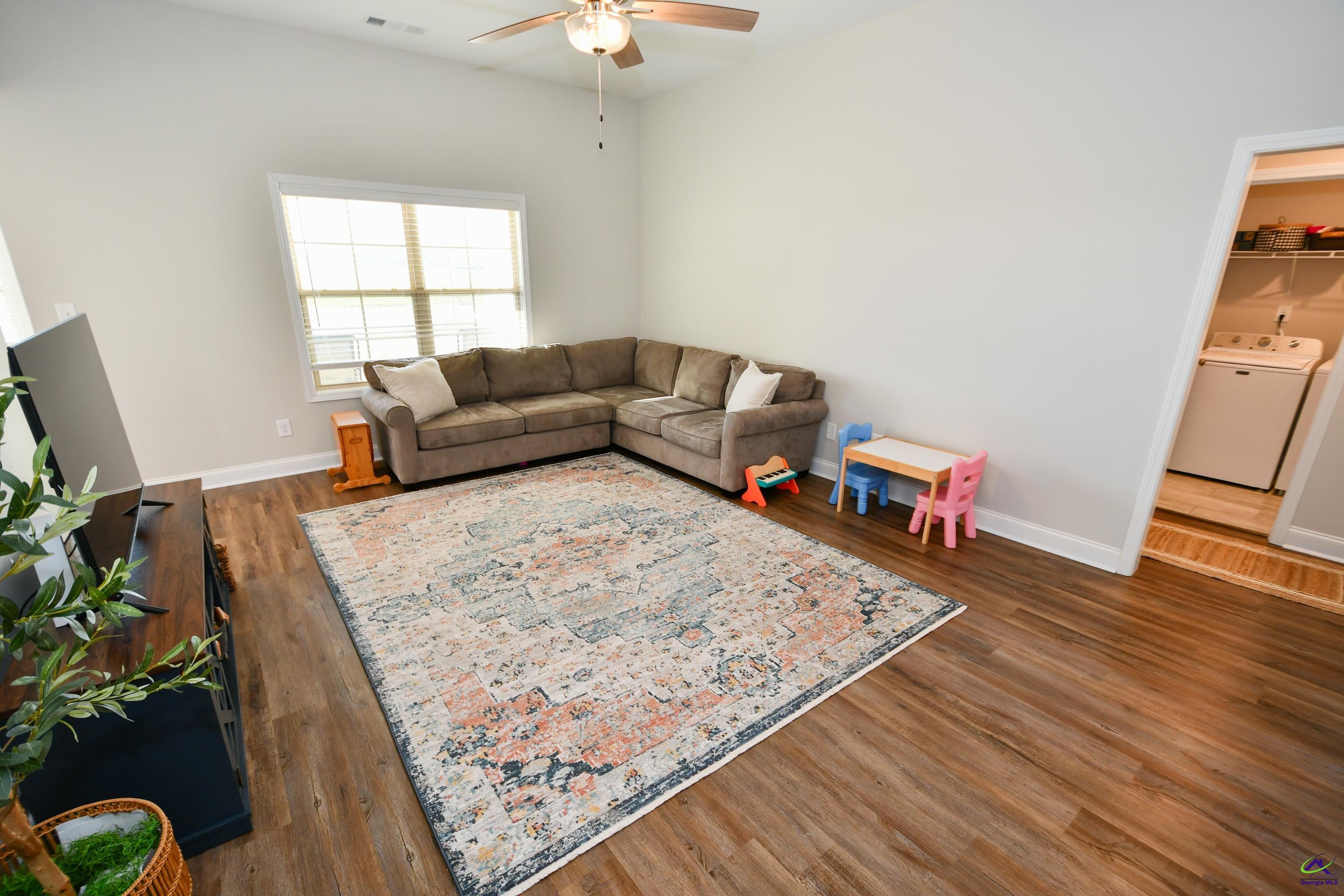 810 Daisy Drive