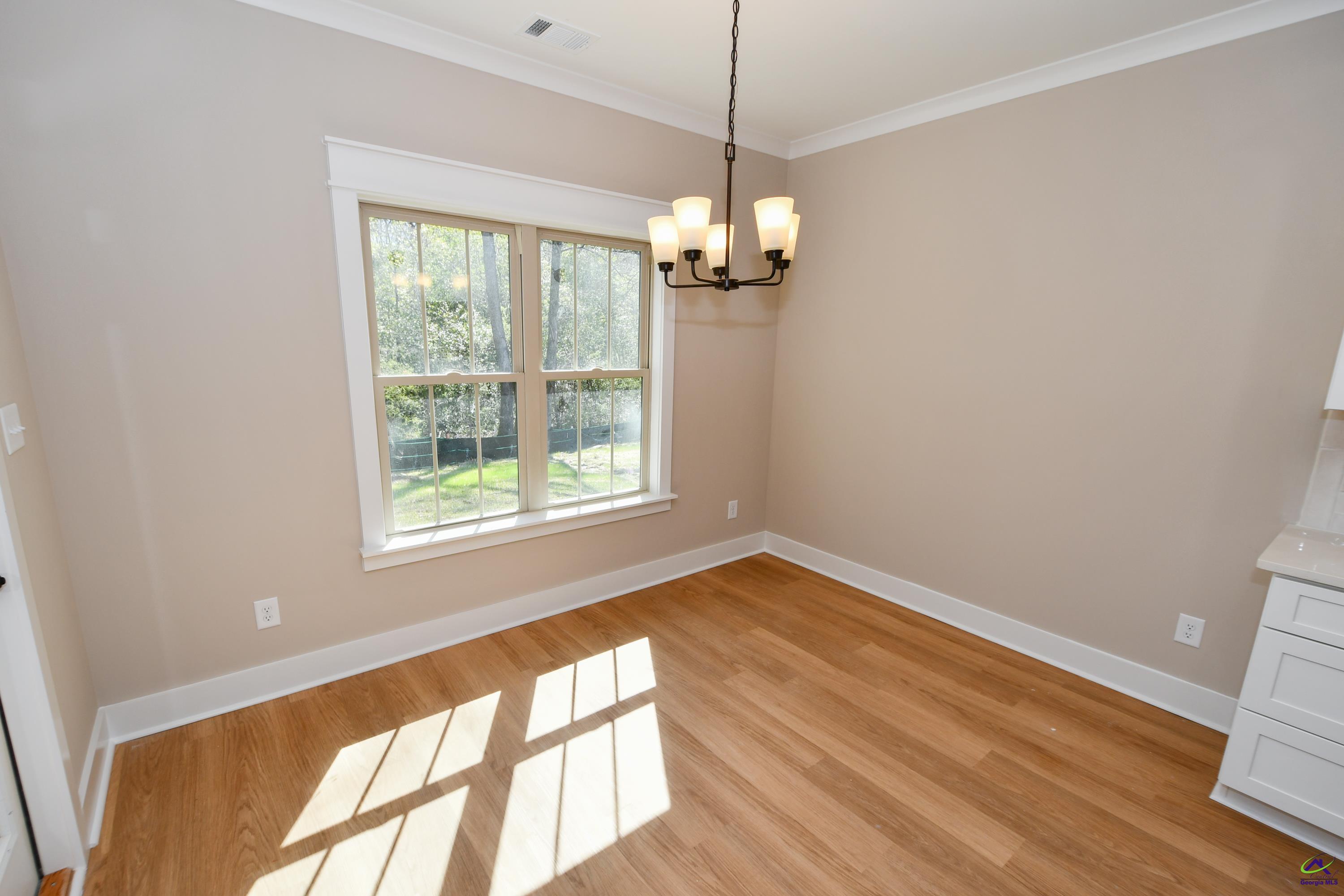 225 Willowbrook Lane