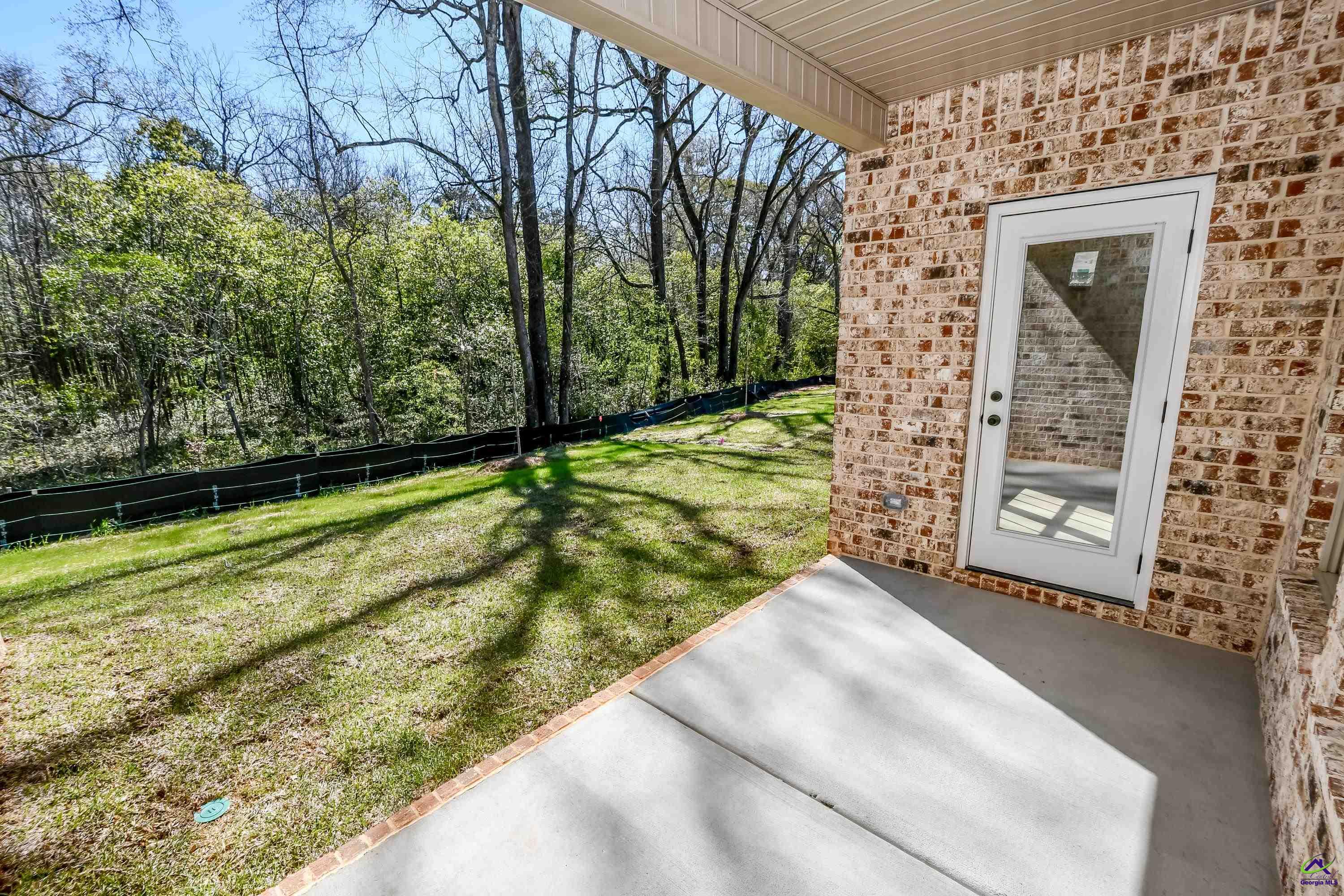 225 Willowbrook Lane