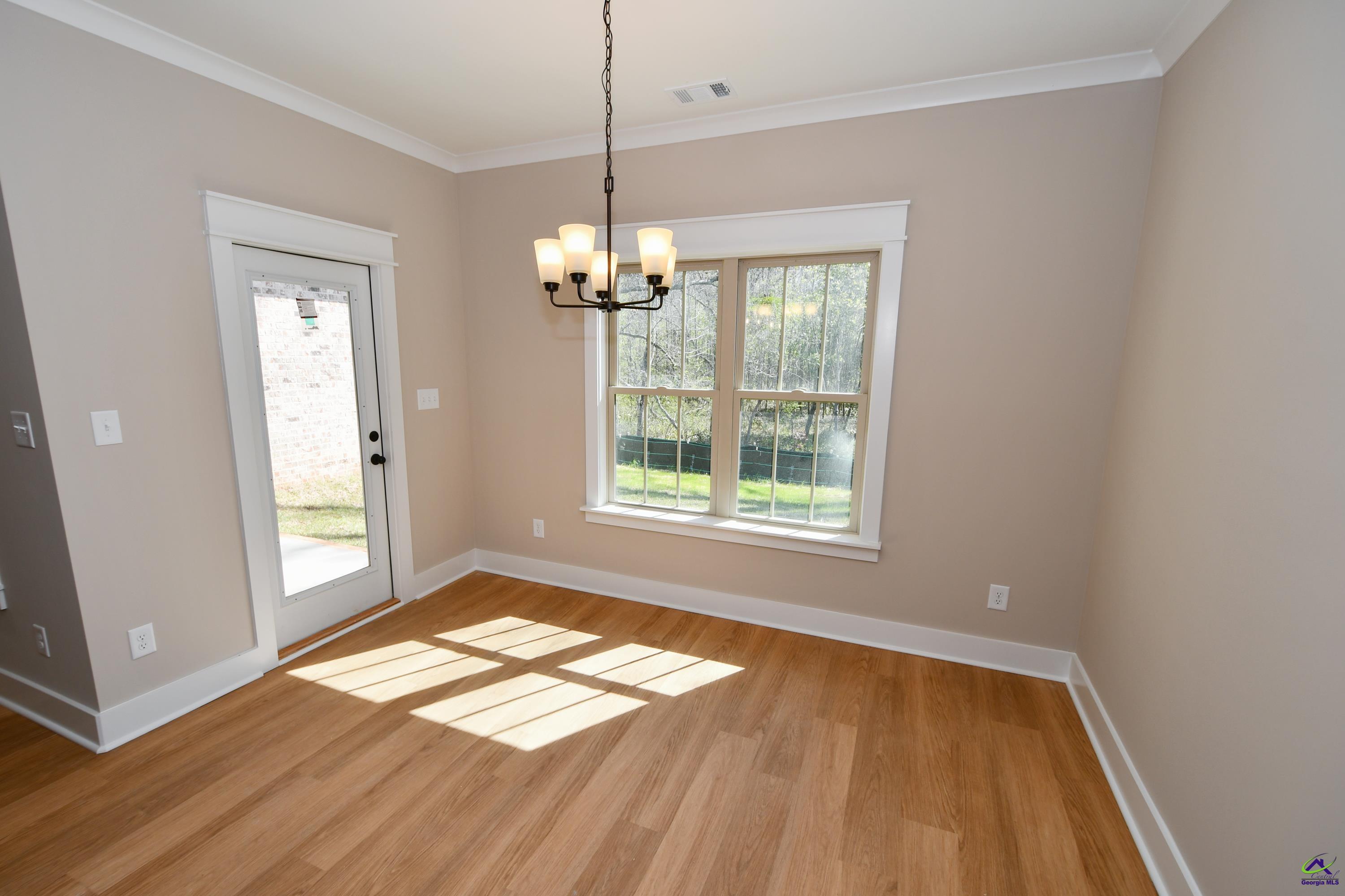225 Willowbrook Lane