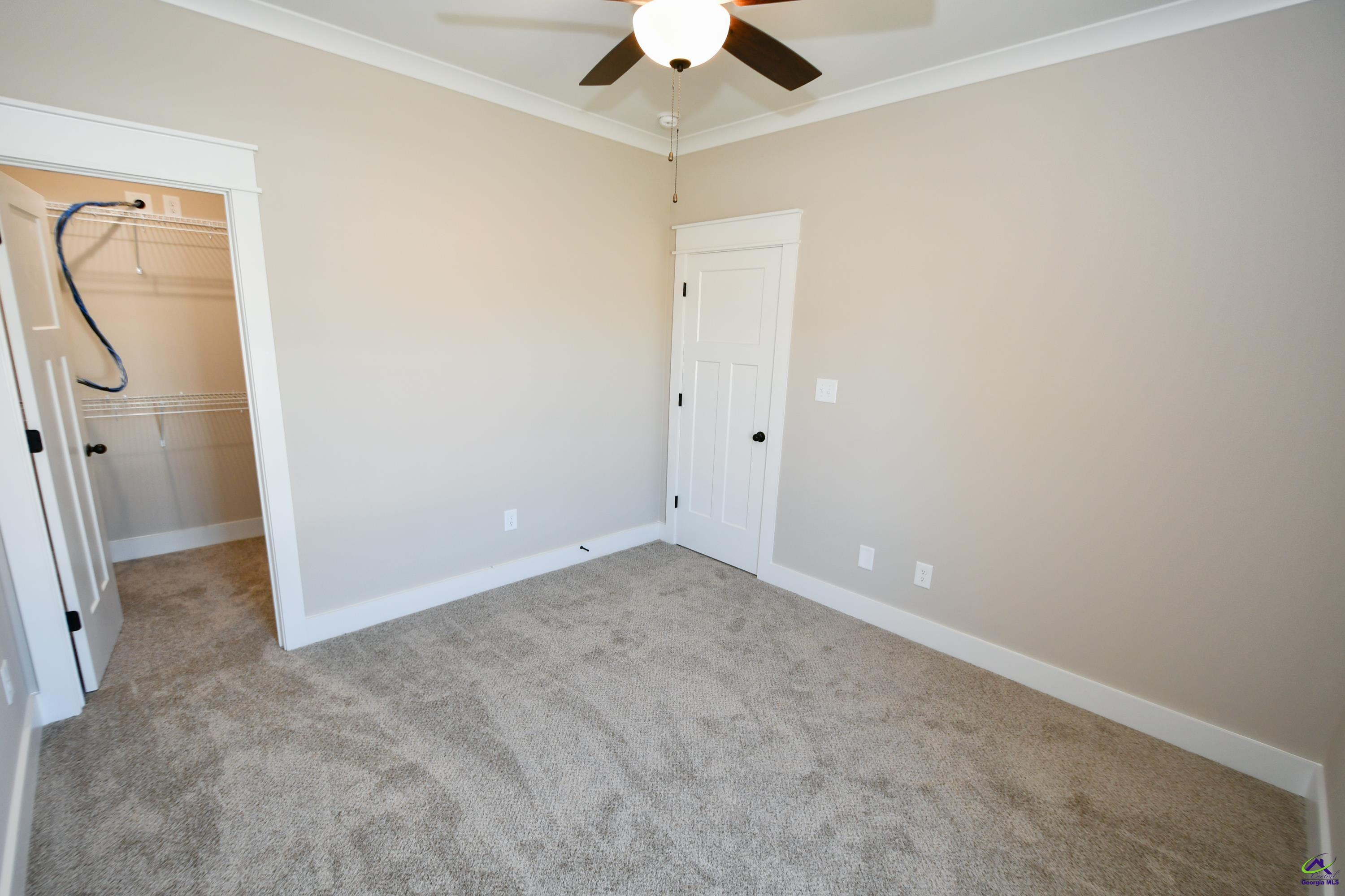 225 Willowbrook Lane
